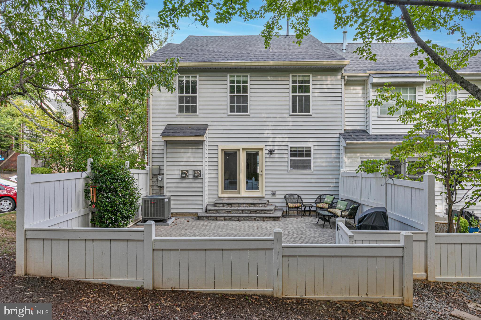 VIRGINIA CENTER - Residential