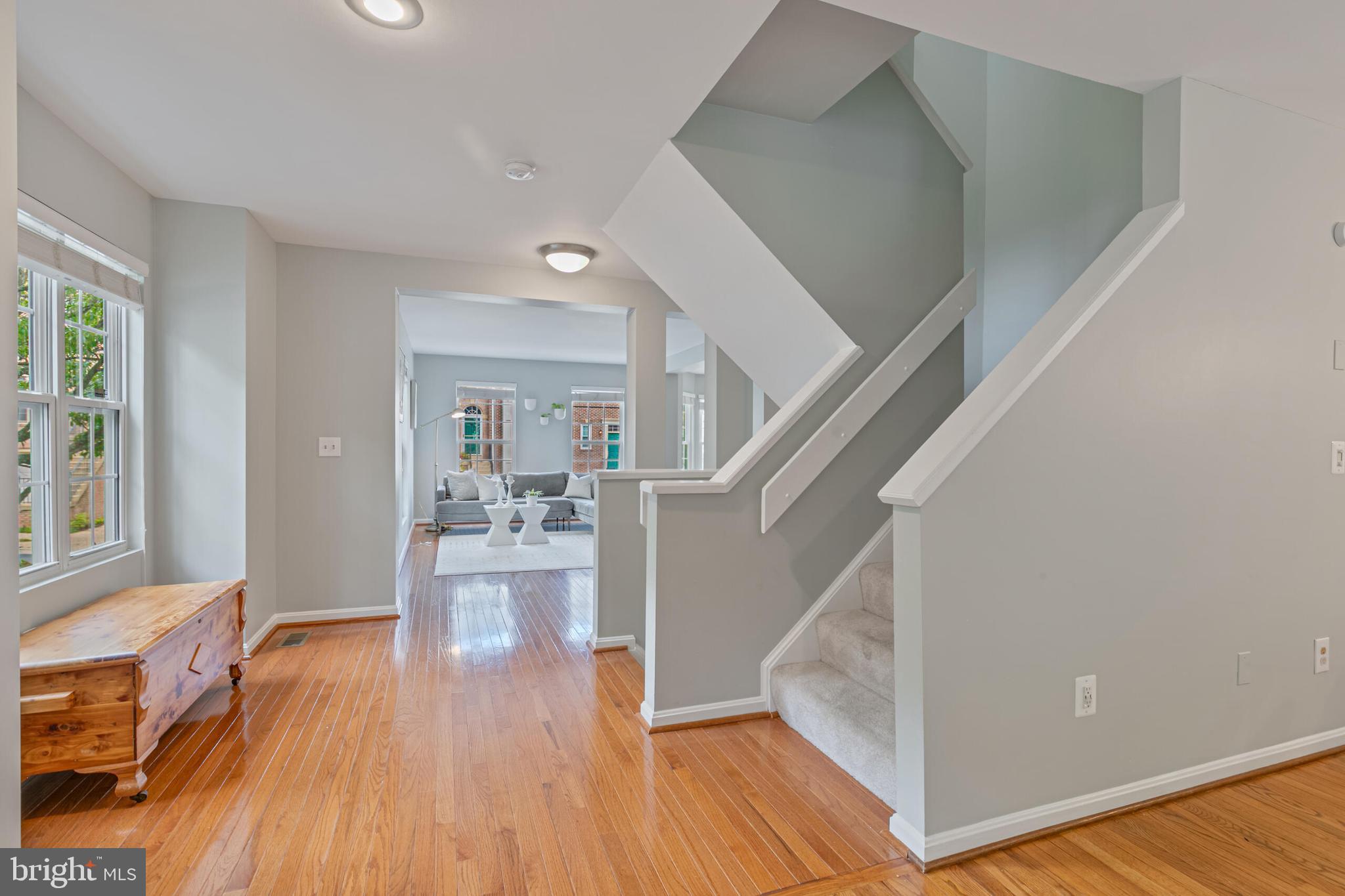 VIRGINIA CENTER - Residential