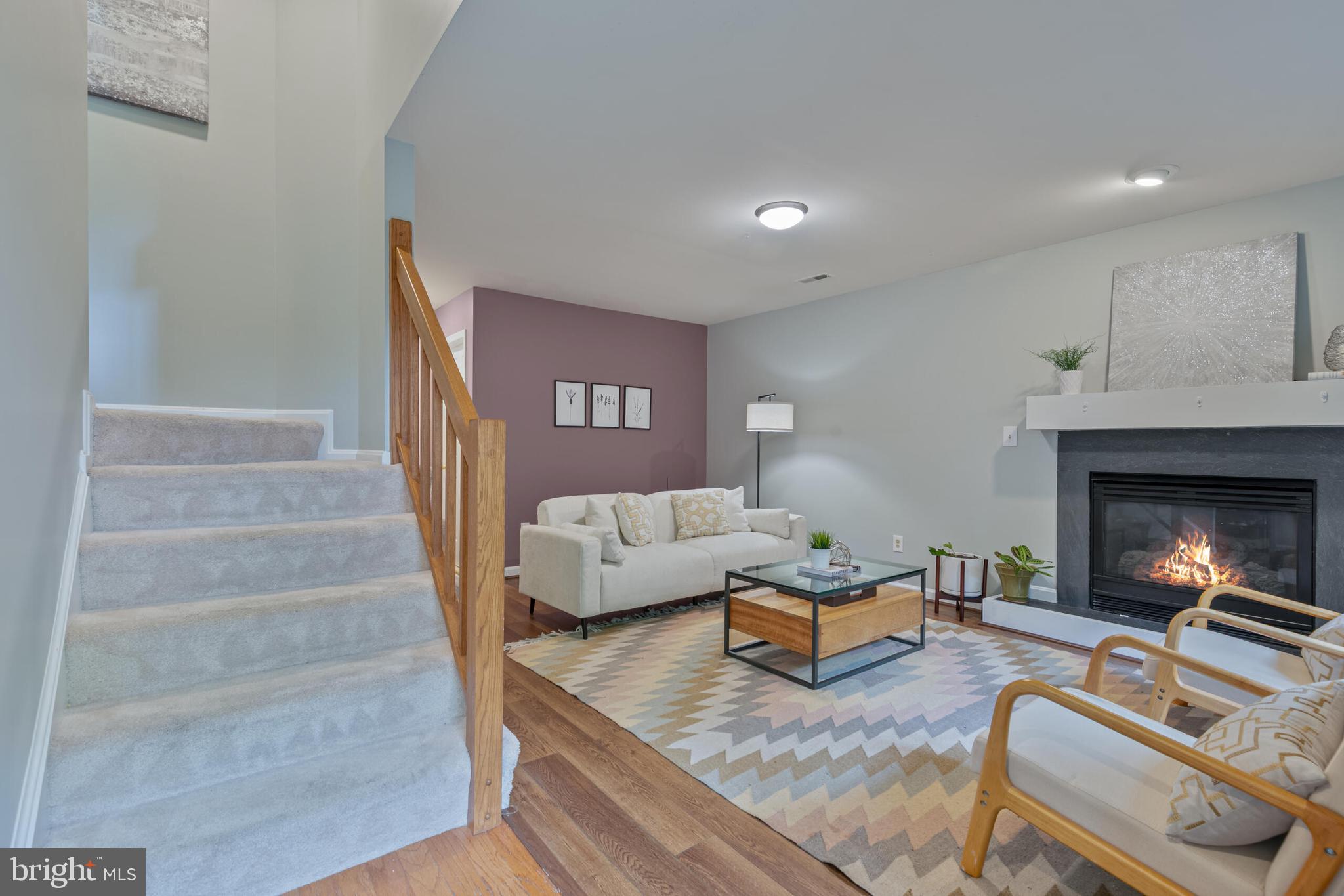 VIRGINIA CENTER - Residential