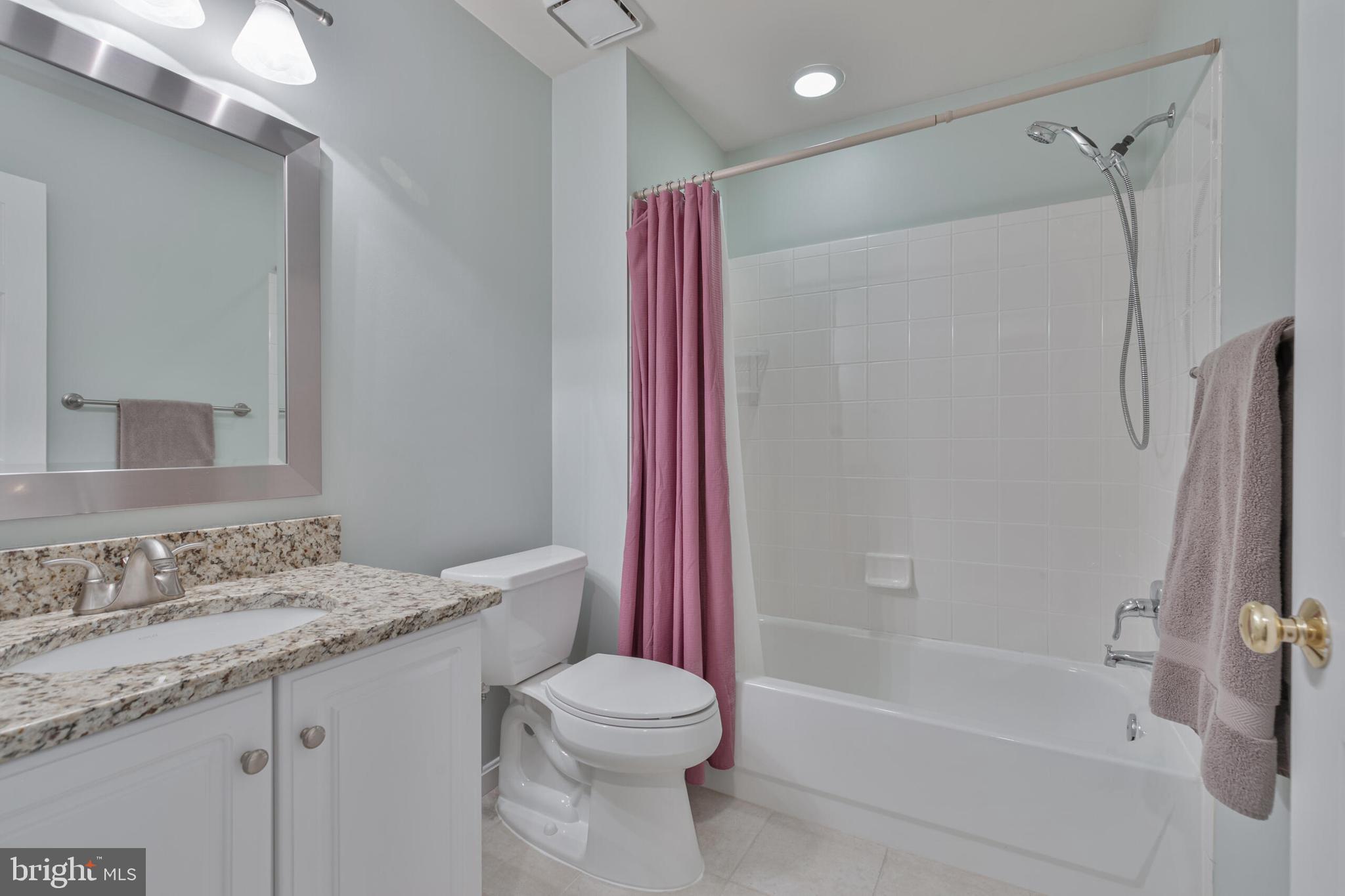 VIRGINIA CENTER - Residential