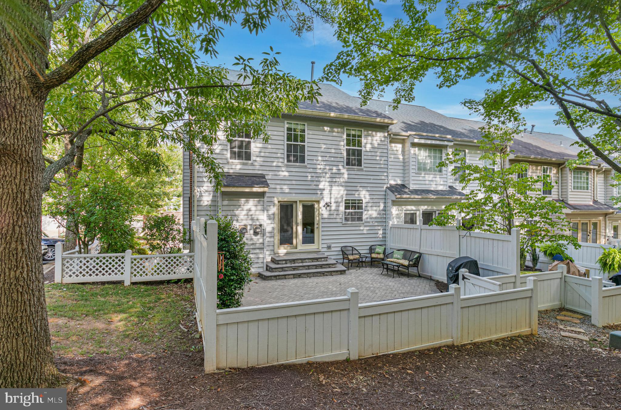 VIRGINIA CENTER - Residential