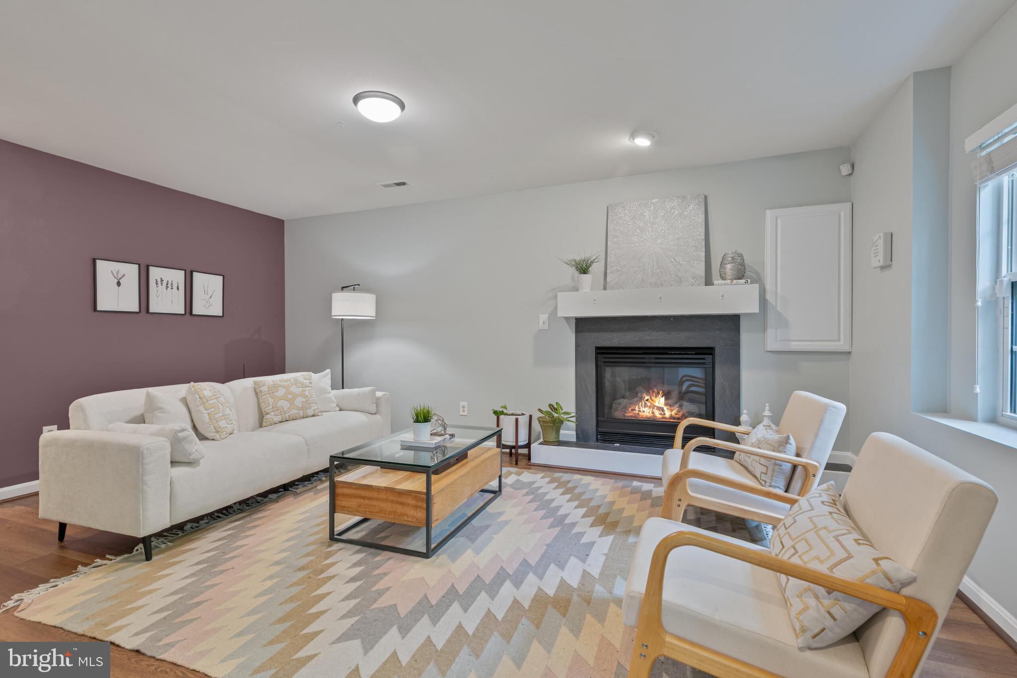 VIRGINIA CENTER - Residential