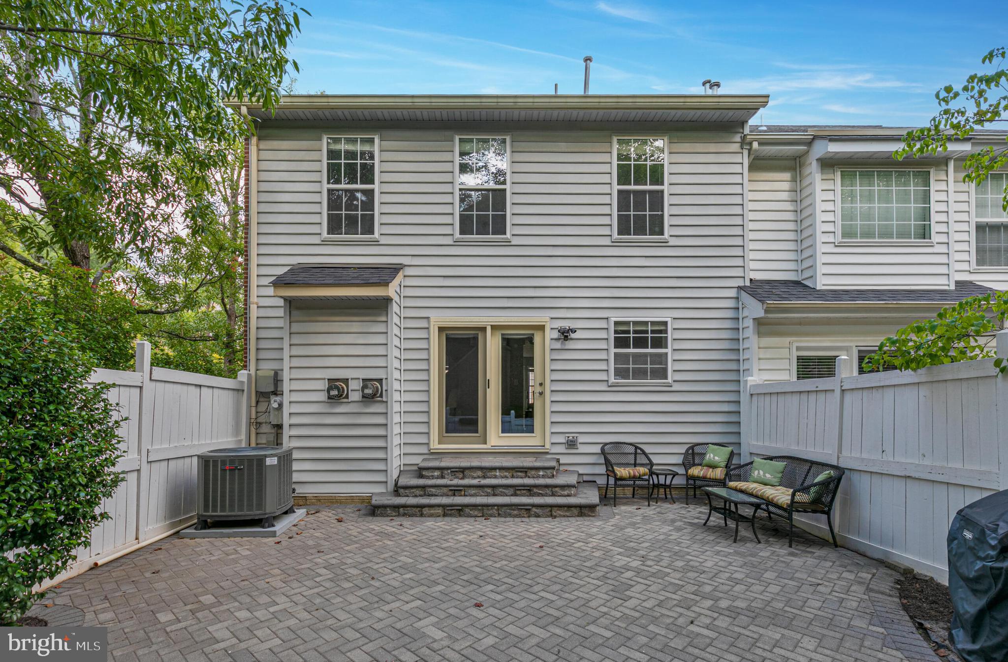 VIRGINIA CENTER - Residential