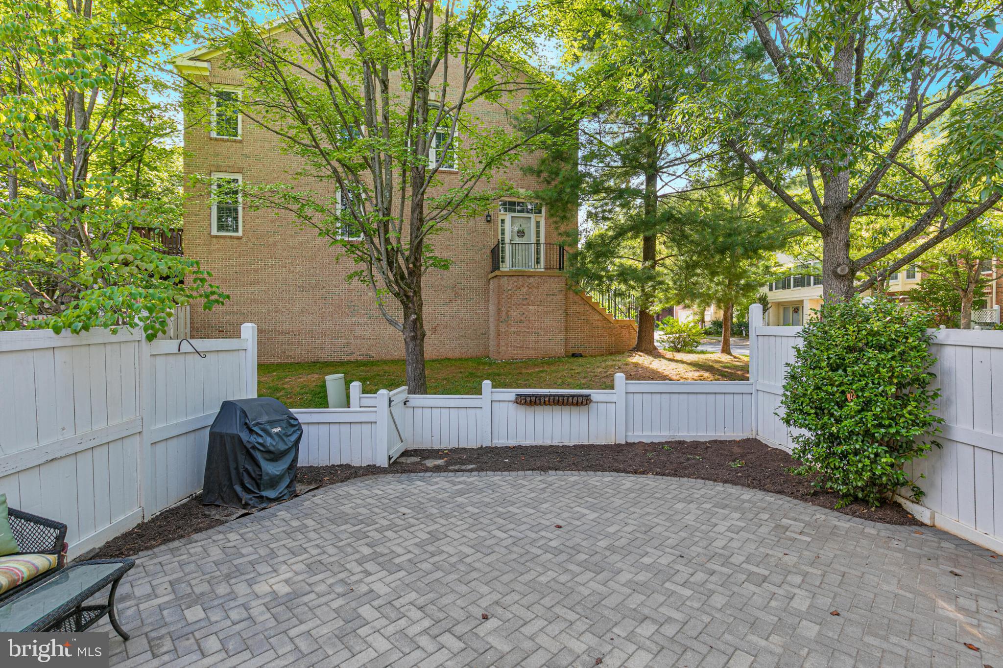 VIRGINIA CENTER - Residential