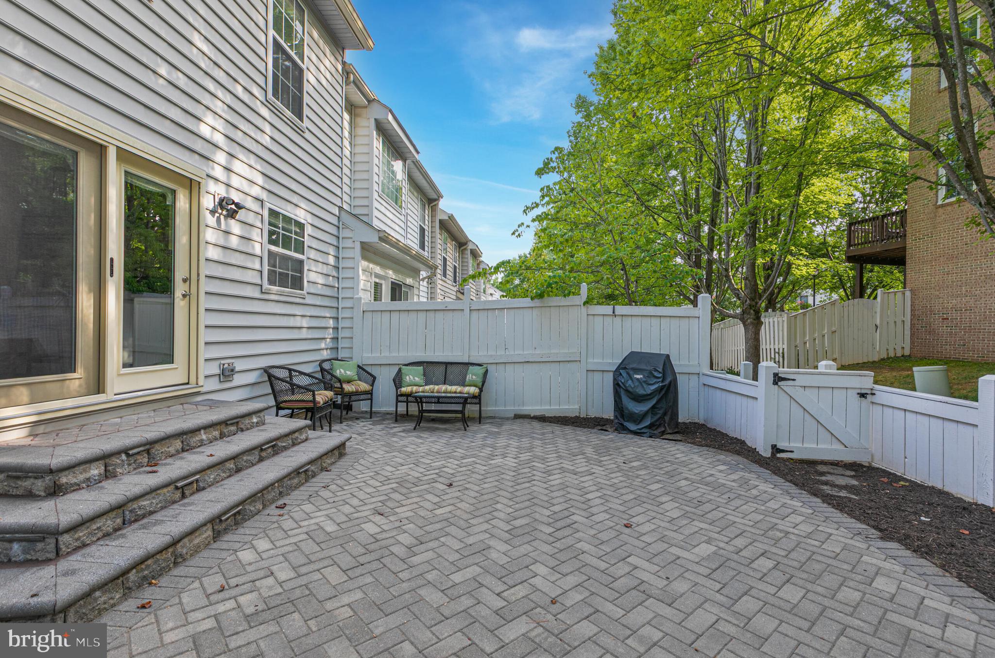 VIRGINIA CENTER - Residential