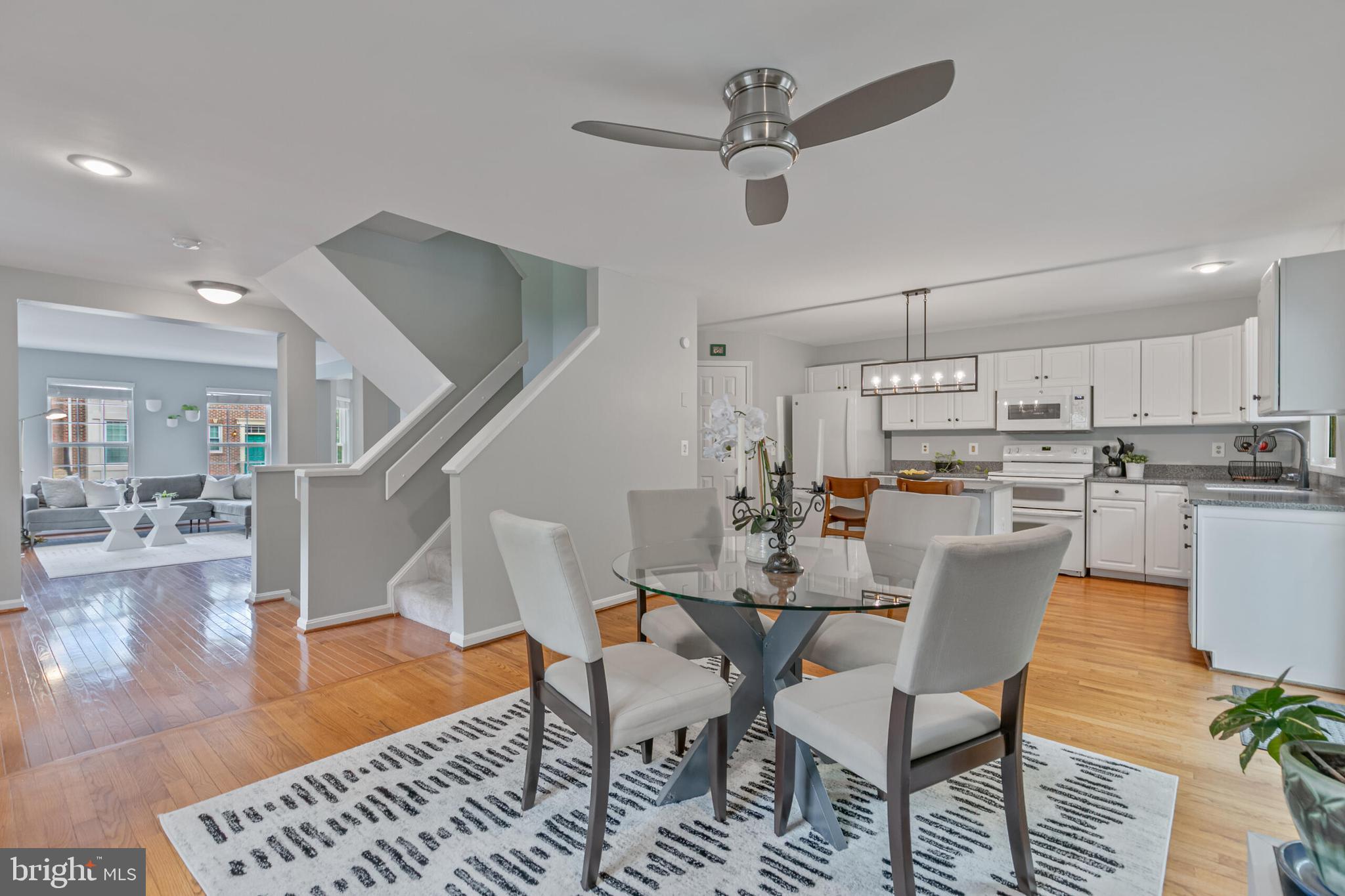 VIRGINIA CENTER - Residential