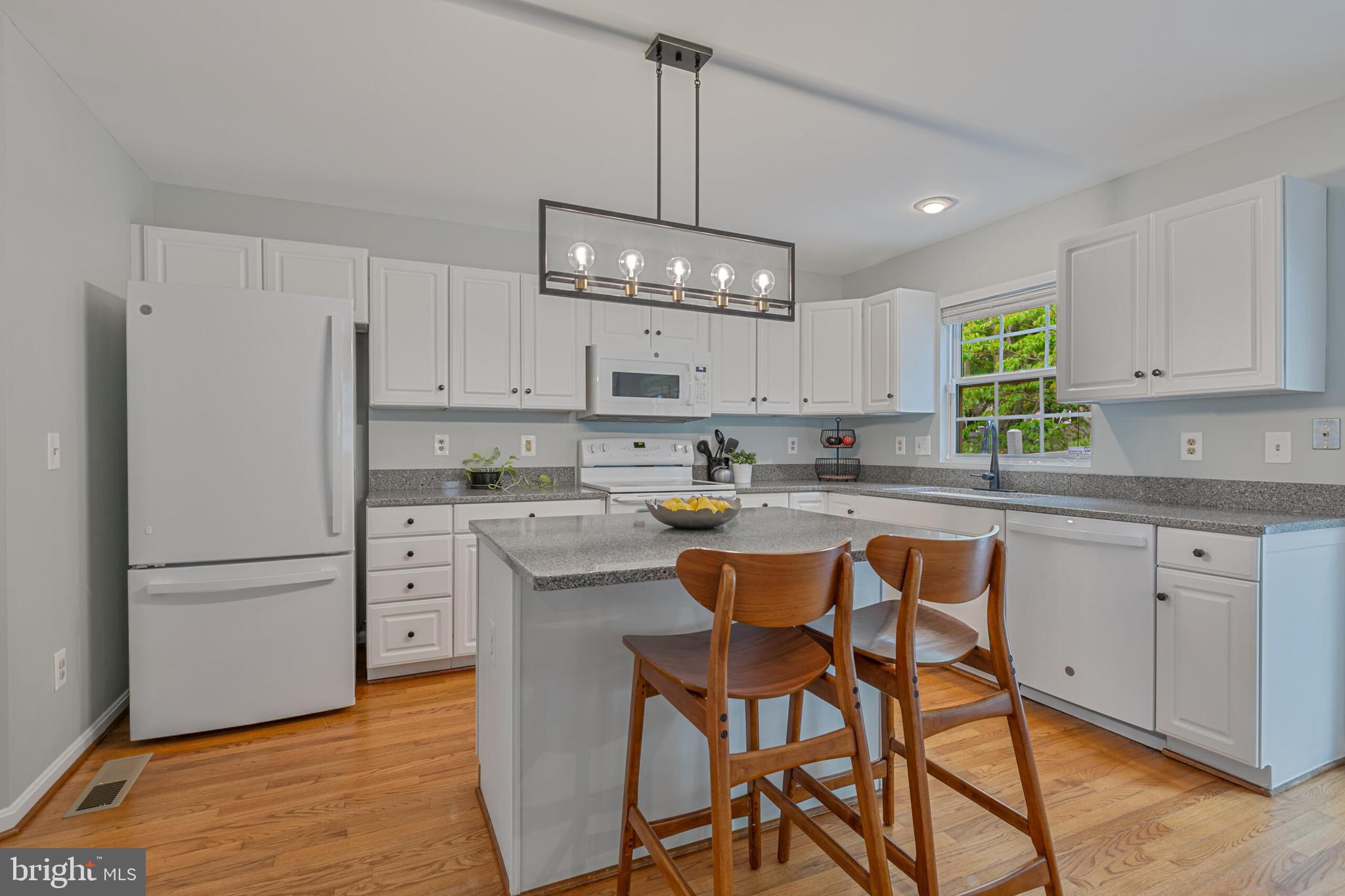 VIRGINIA CENTER - Residential