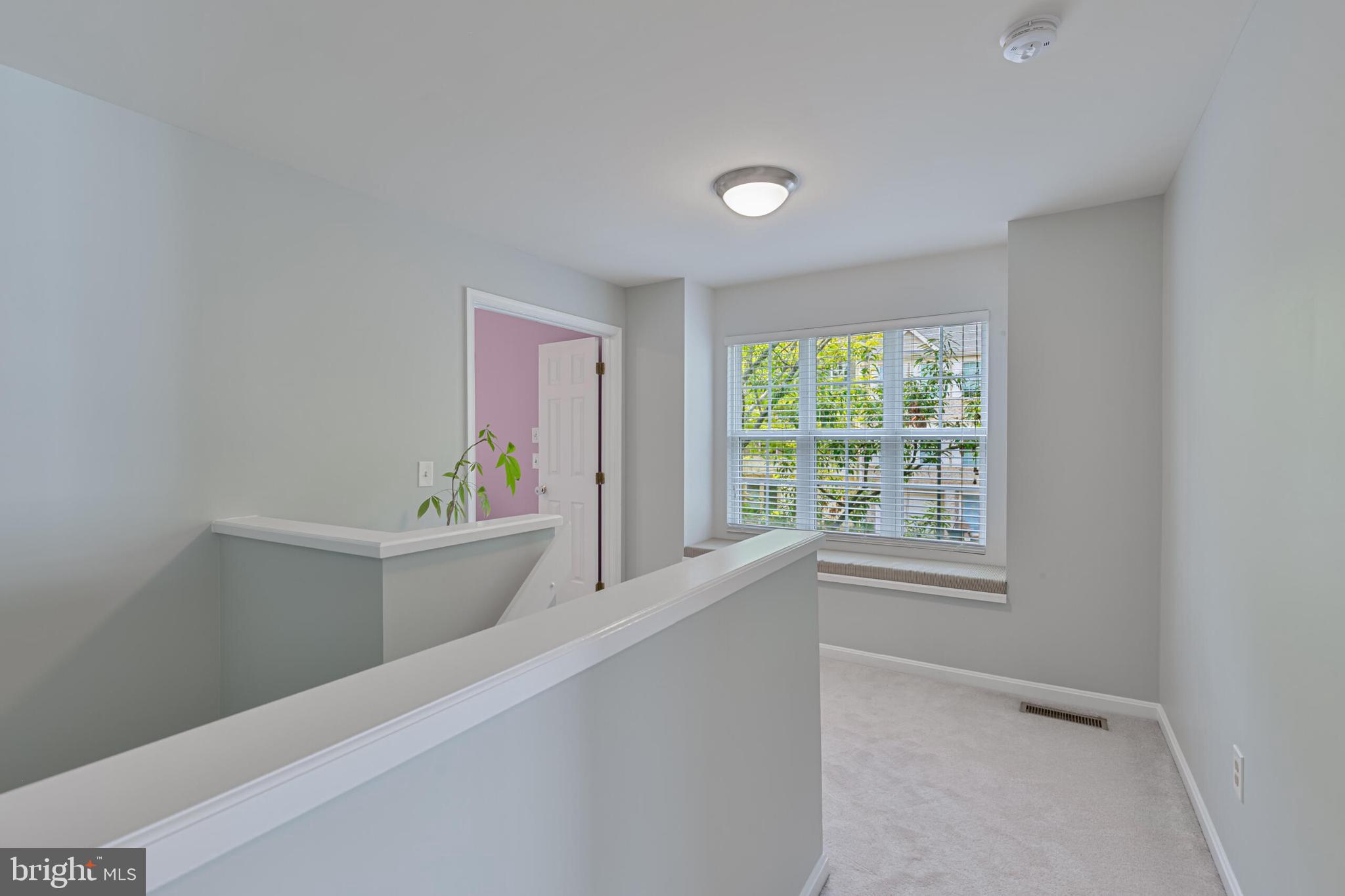 VIRGINIA CENTER - Residential