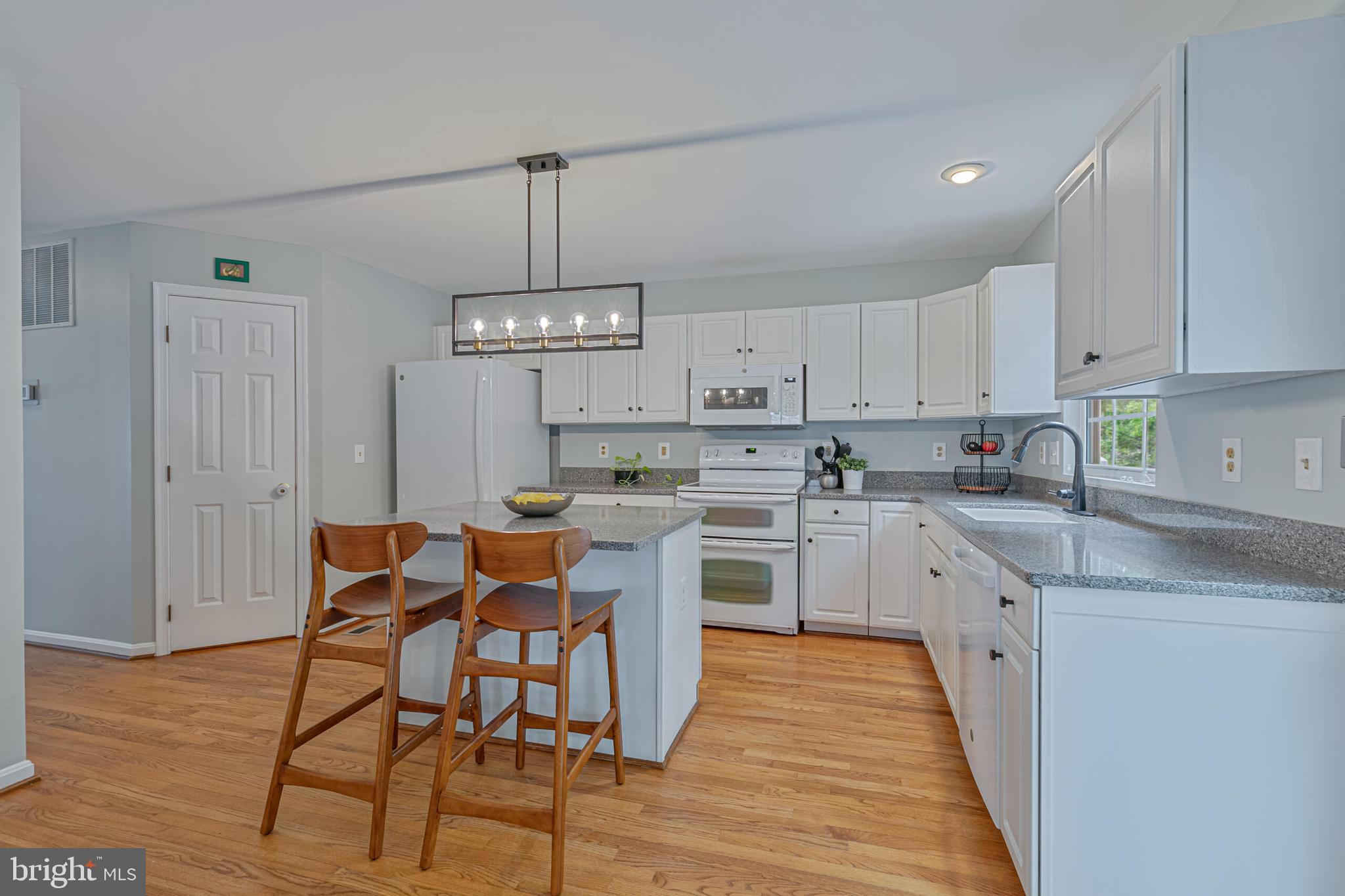 VIRGINIA CENTER - Residential