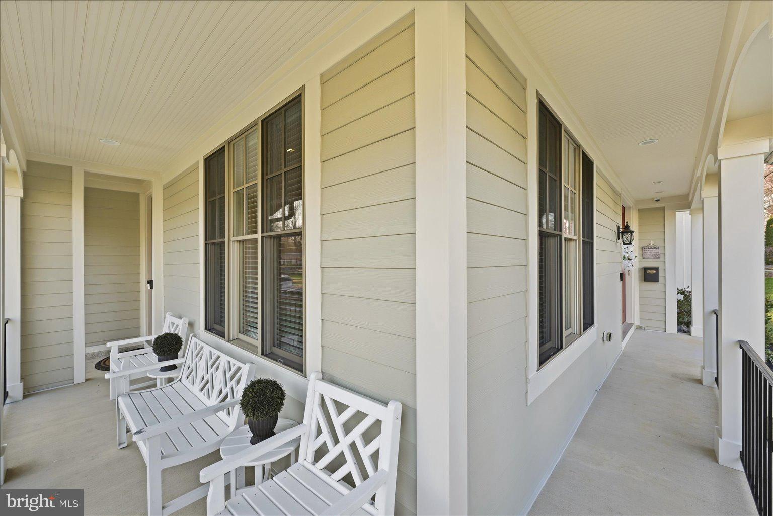 VIENNA WOODS - Residential