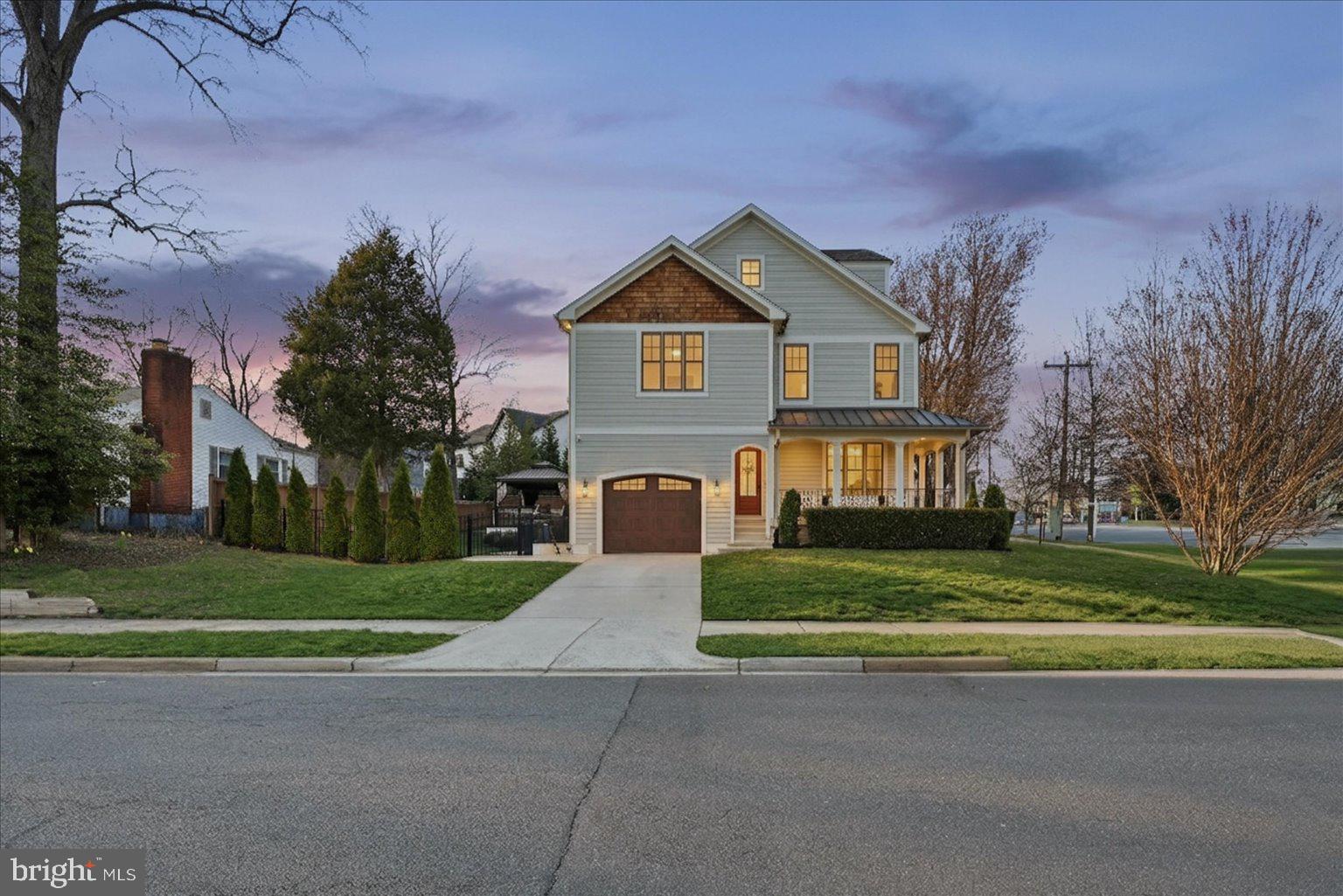 VIENNA WOODS - Residential