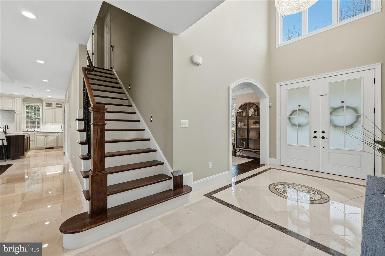 VIENNA WOODS - Residential