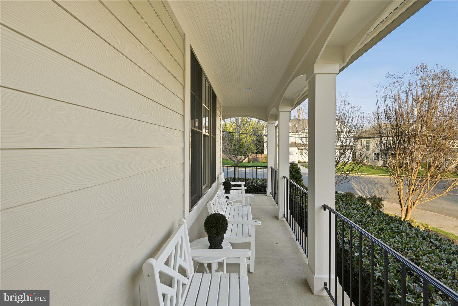 VIENNA WOODS - Residential