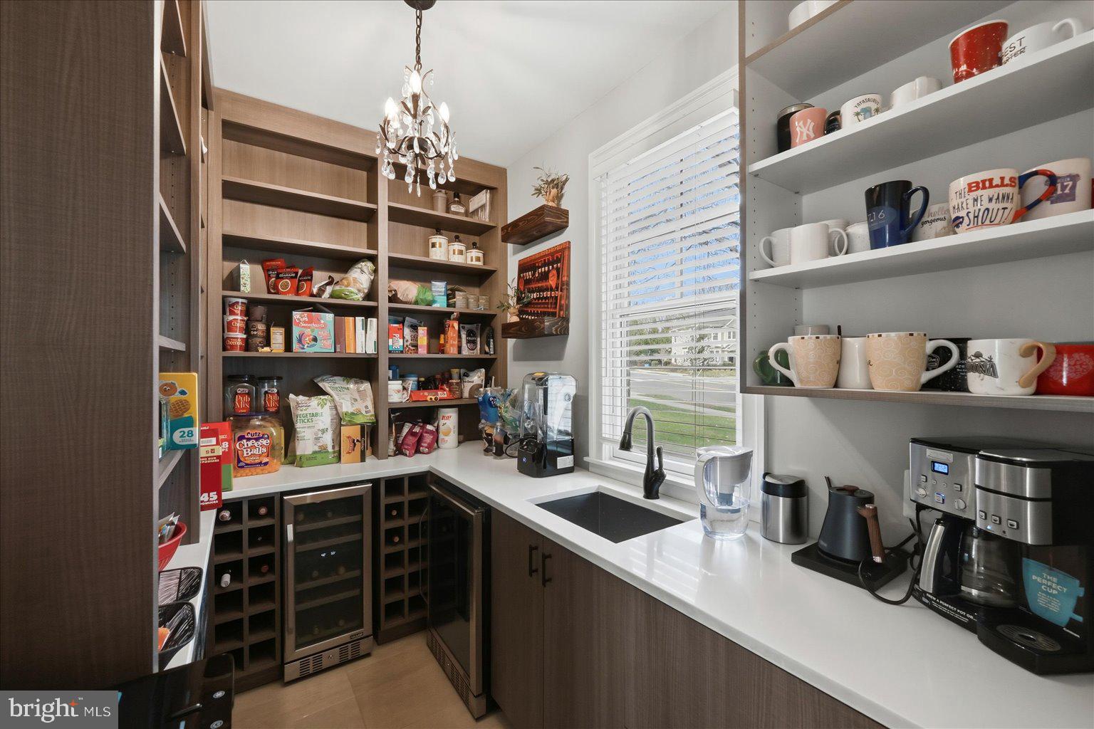 VIENNA WOODS - Residential