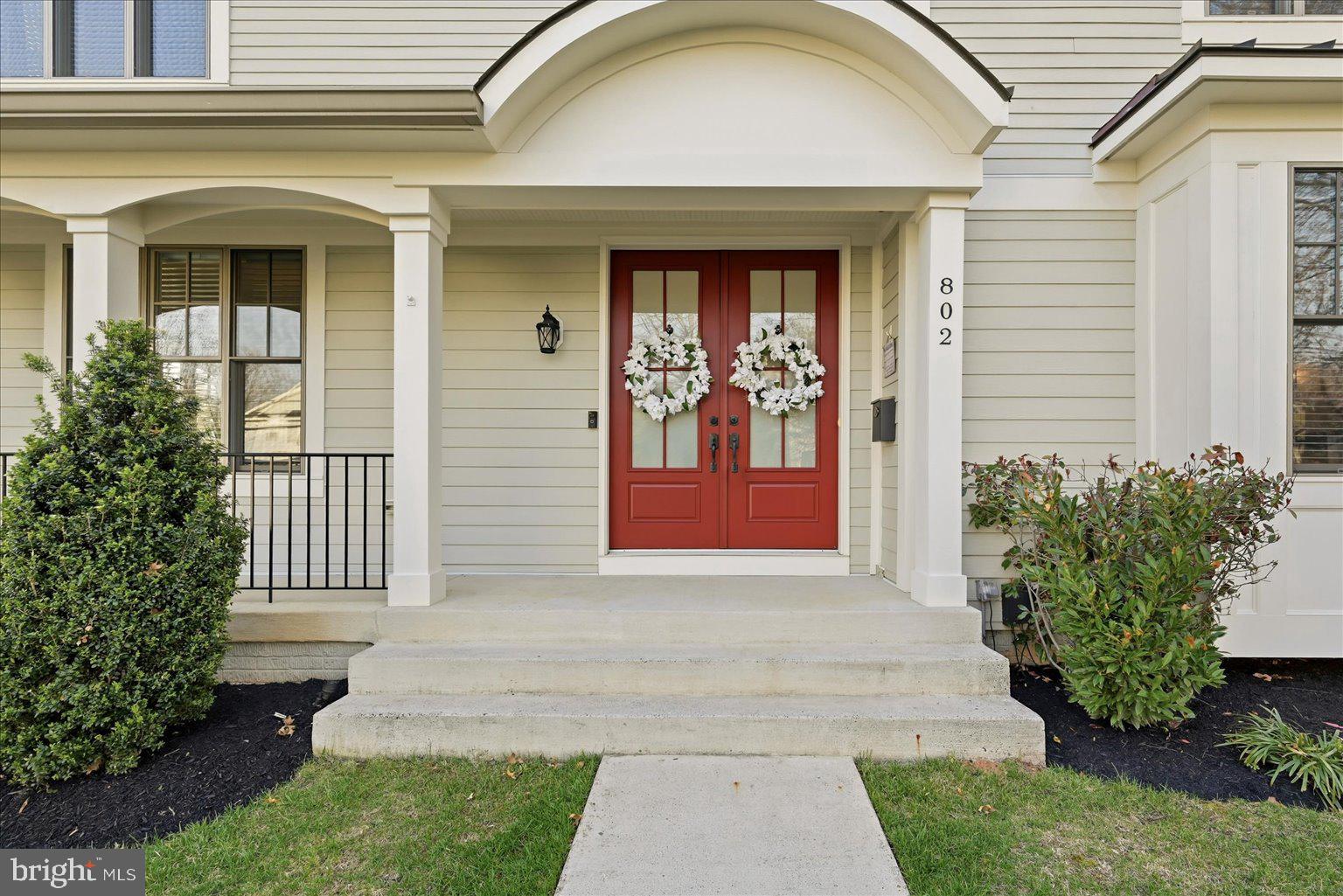 VIENNA WOODS - Residential