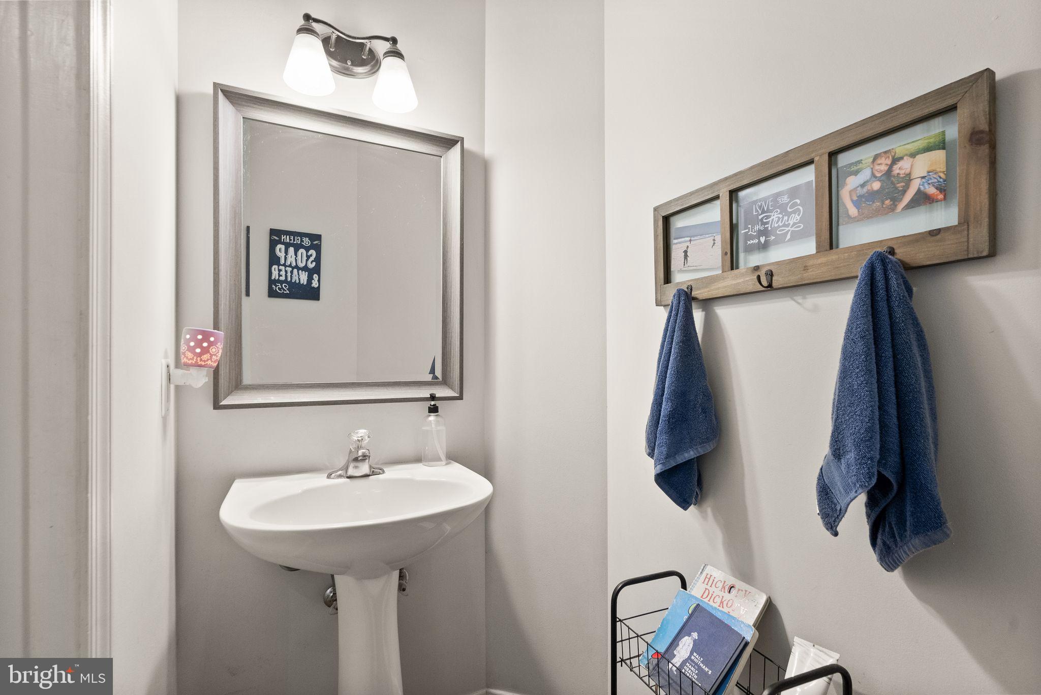 FOXBOROUGH - Residential