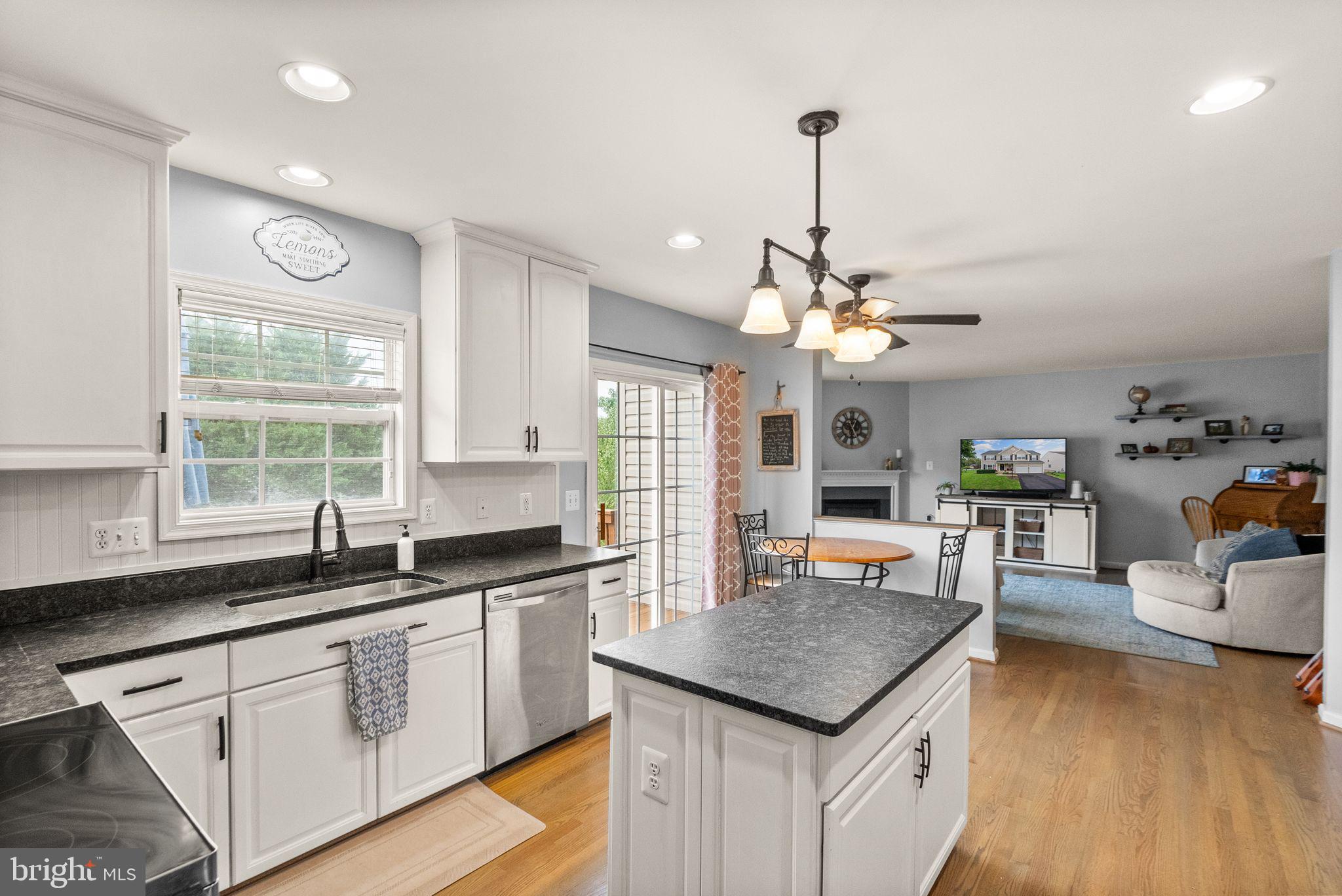 FOXBOROUGH - Residential