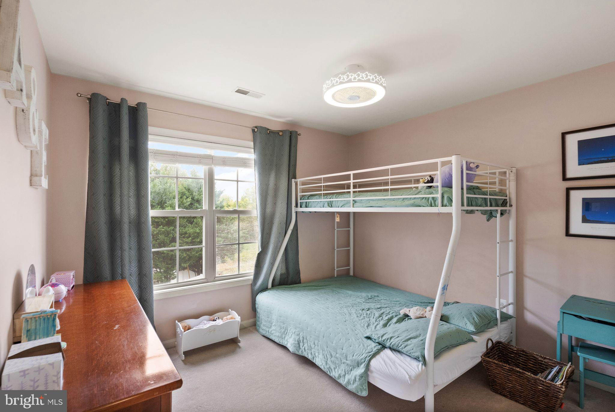 FOXBOROUGH - Residential