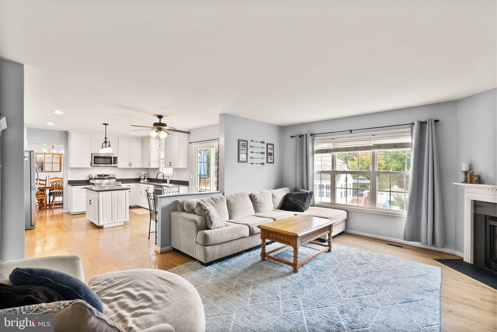 FOXBOROUGH - Residential