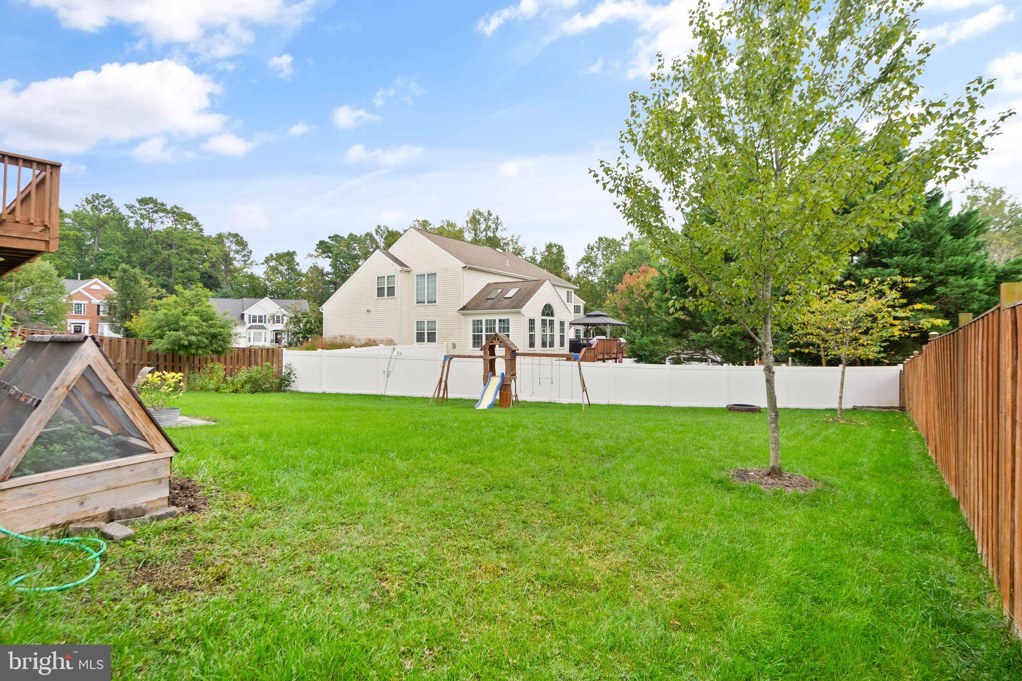 FOXBOROUGH - Residential