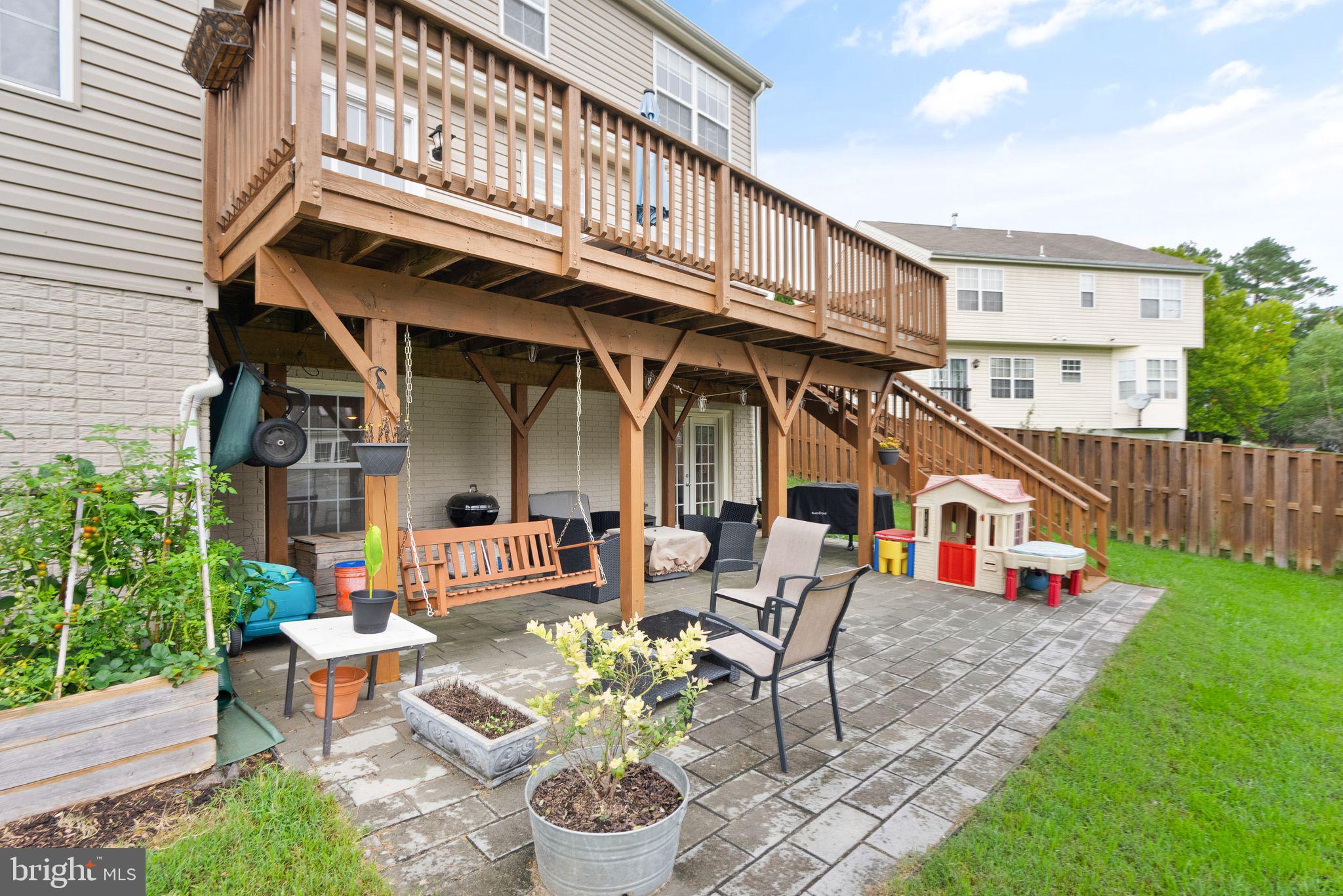 FOXBOROUGH - Residential