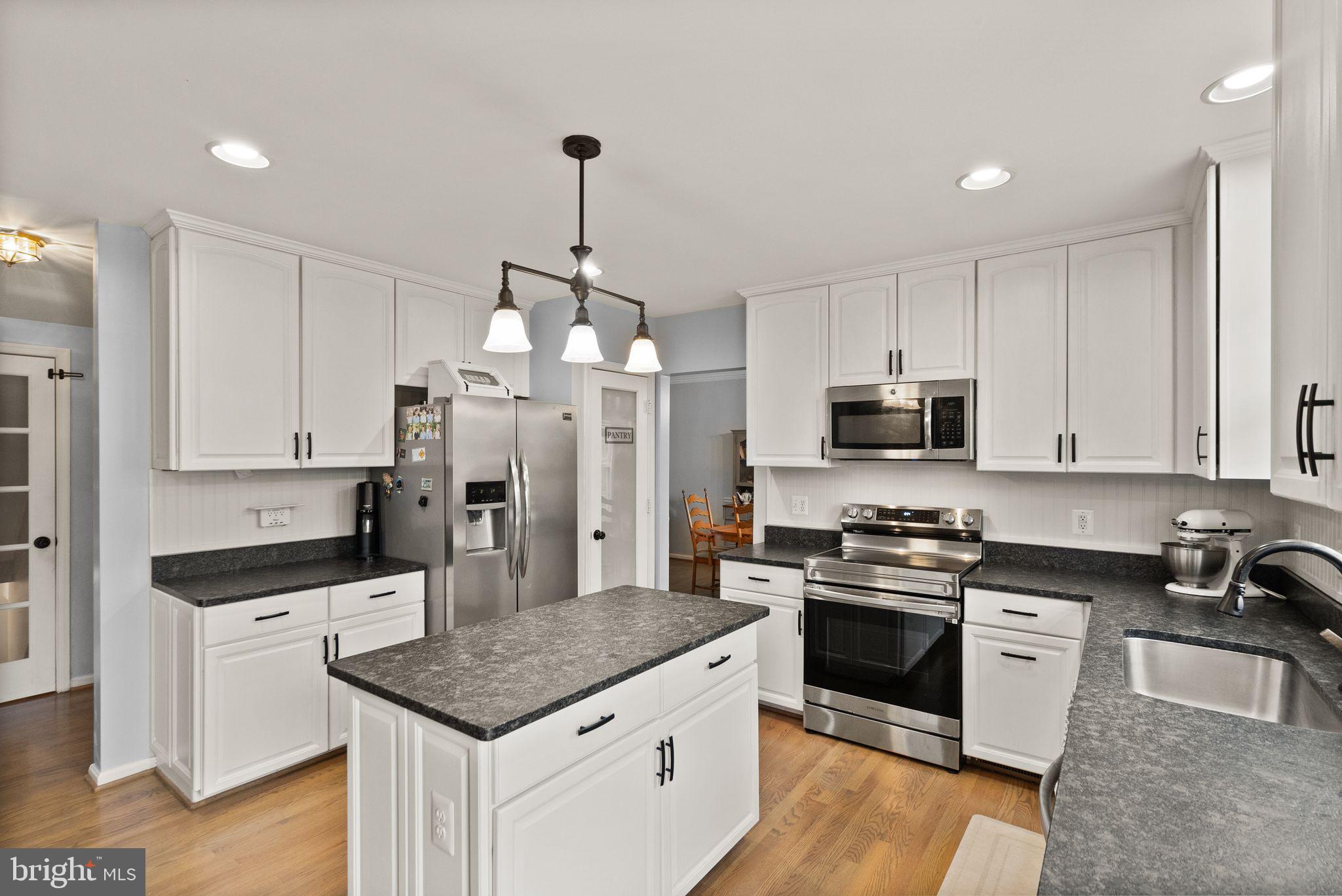 FOXBOROUGH - Residential