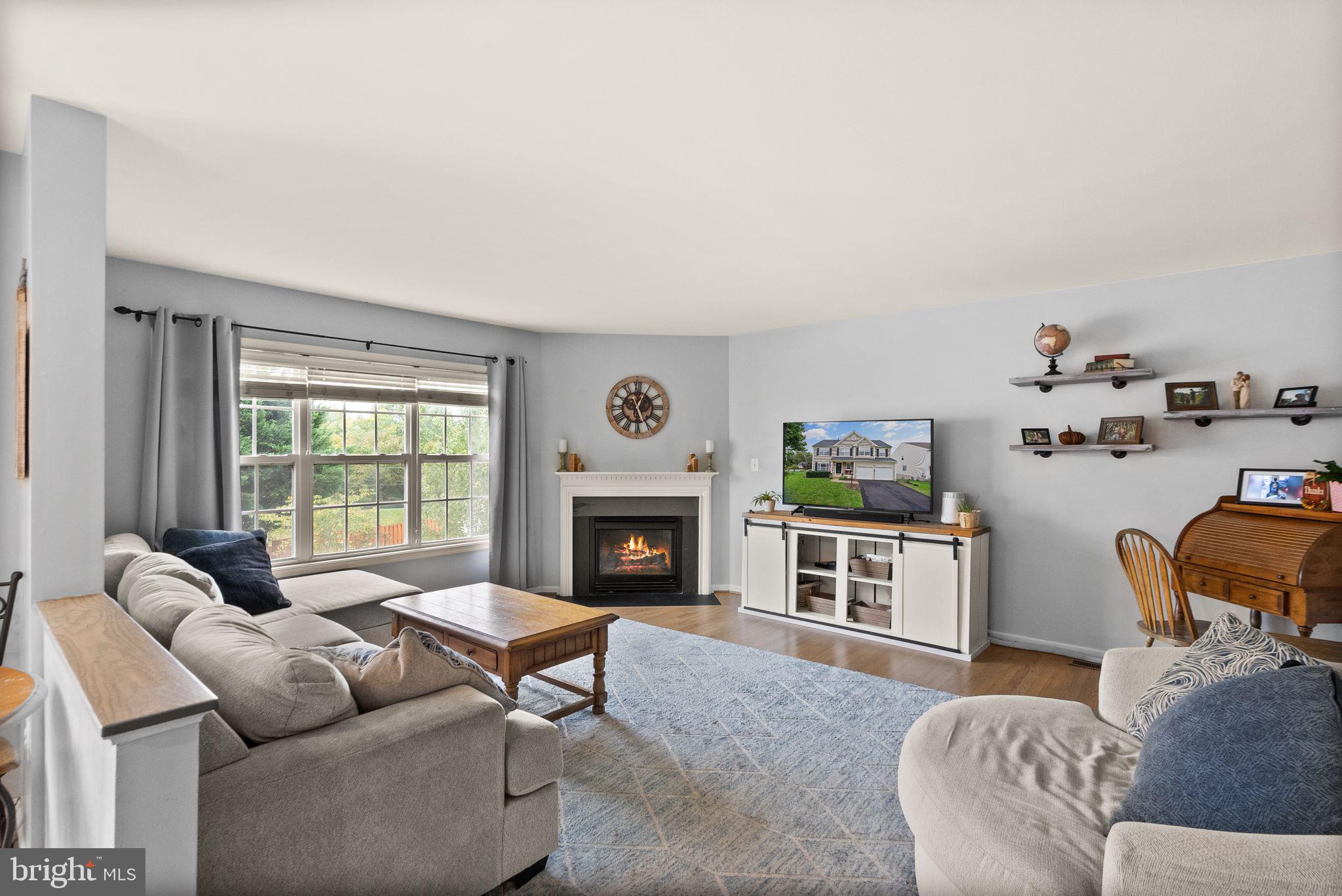 FOXBOROUGH - Residential