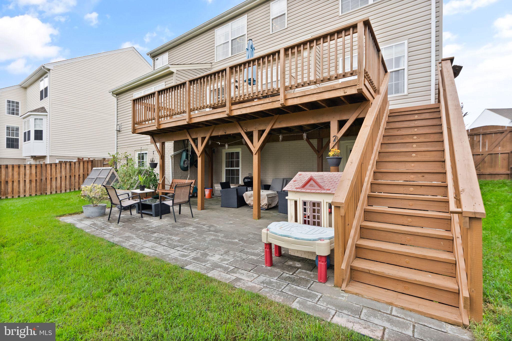 FOXBOROUGH - Residential