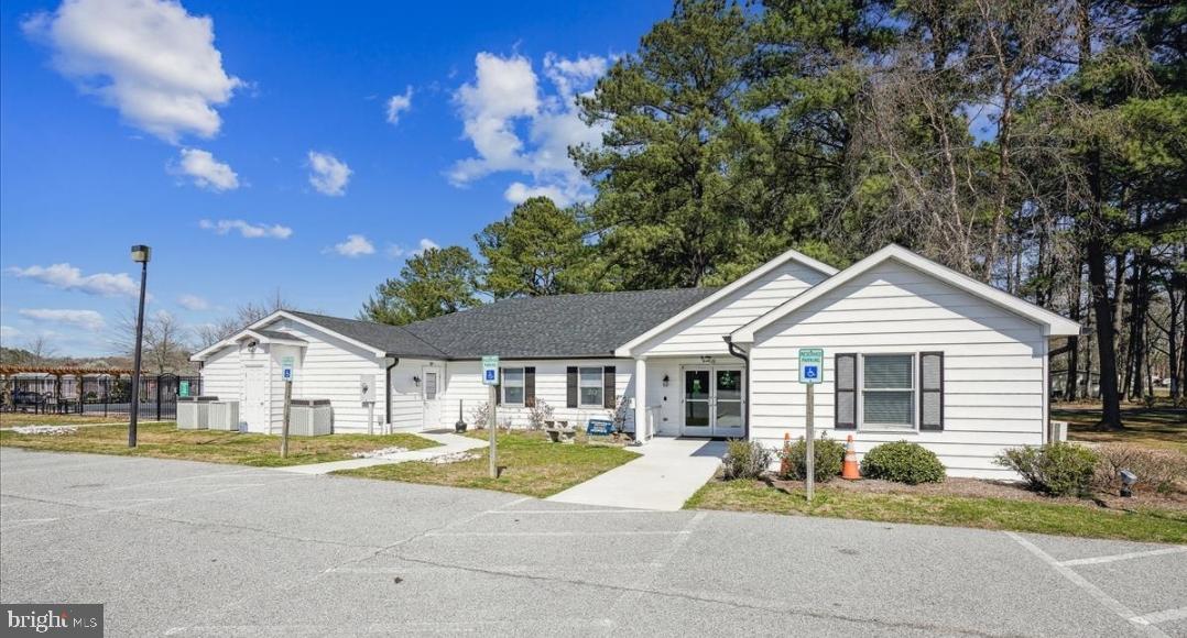 HYDE PARK - Residential