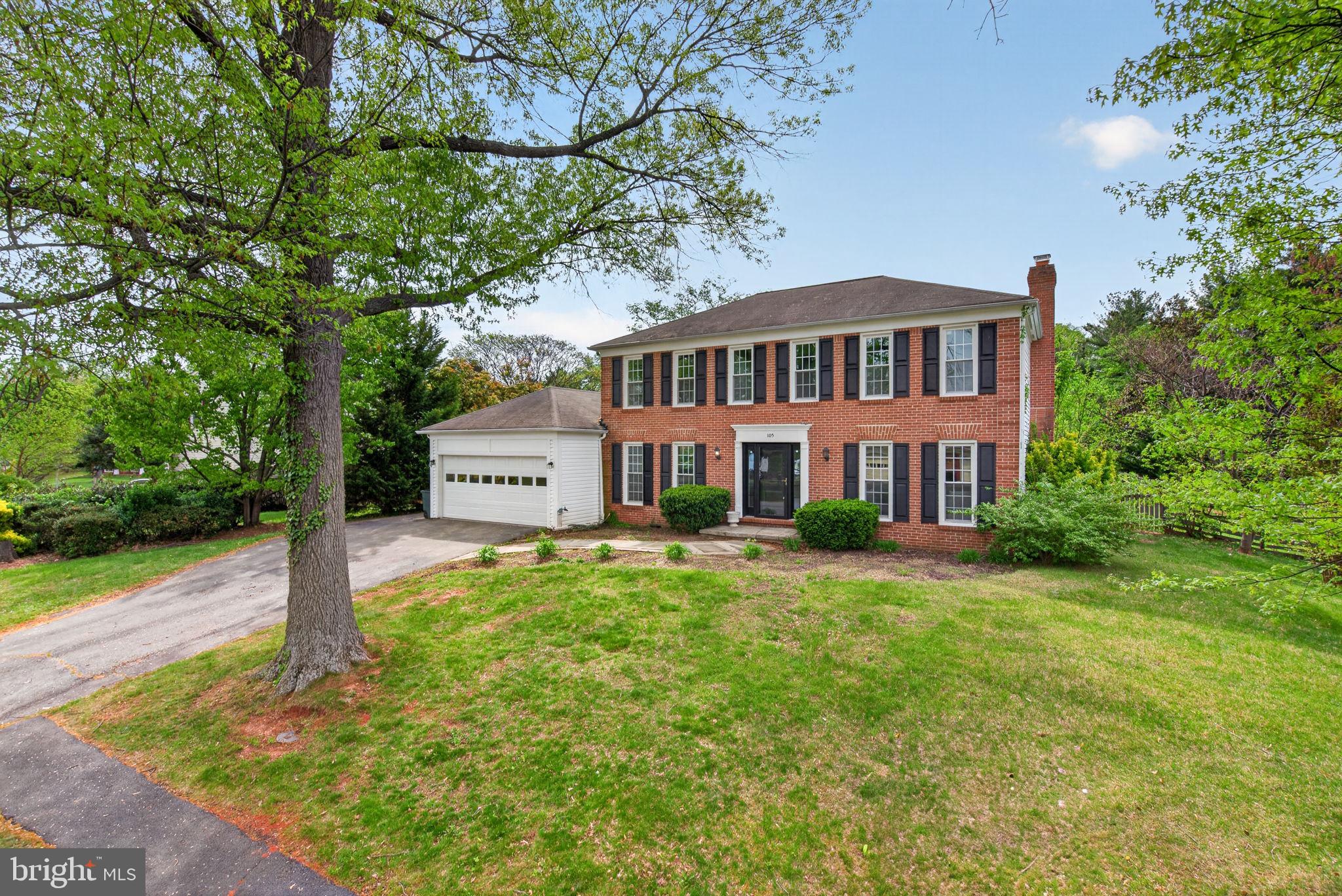 COUNTRYSIDE - Residential