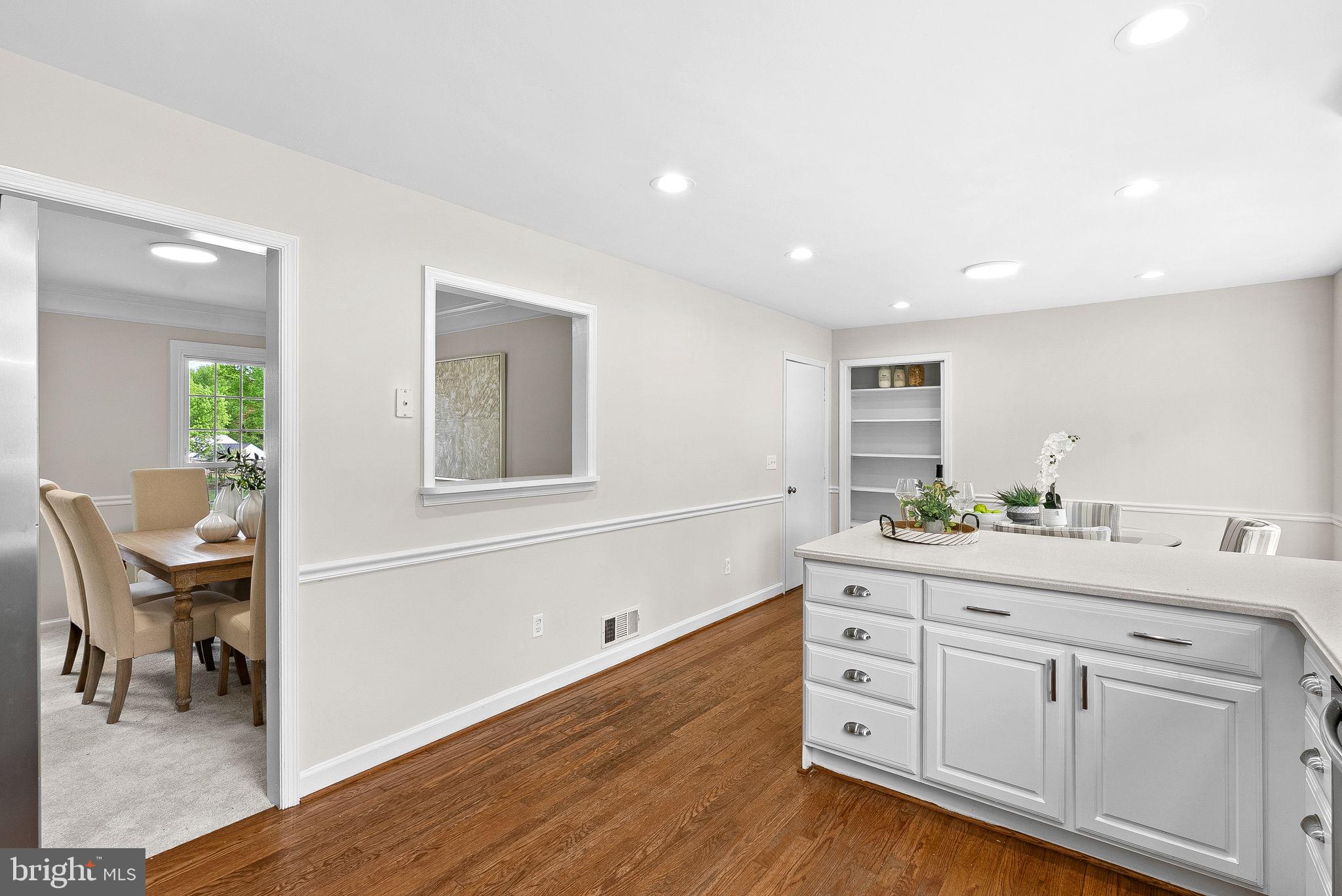 COUNTRYSIDE - Residential