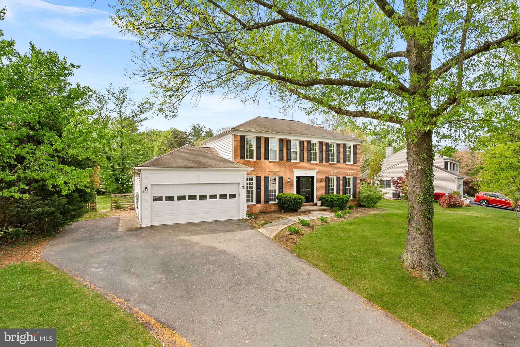 COUNTRYSIDE - Residential