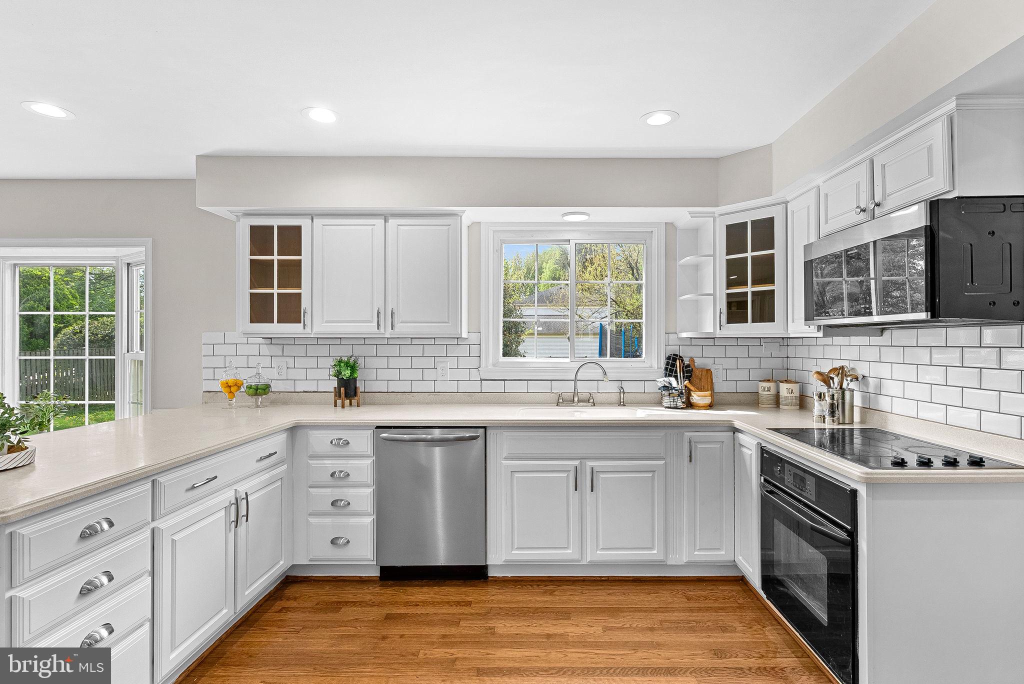 COUNTRYSIDE - Residential