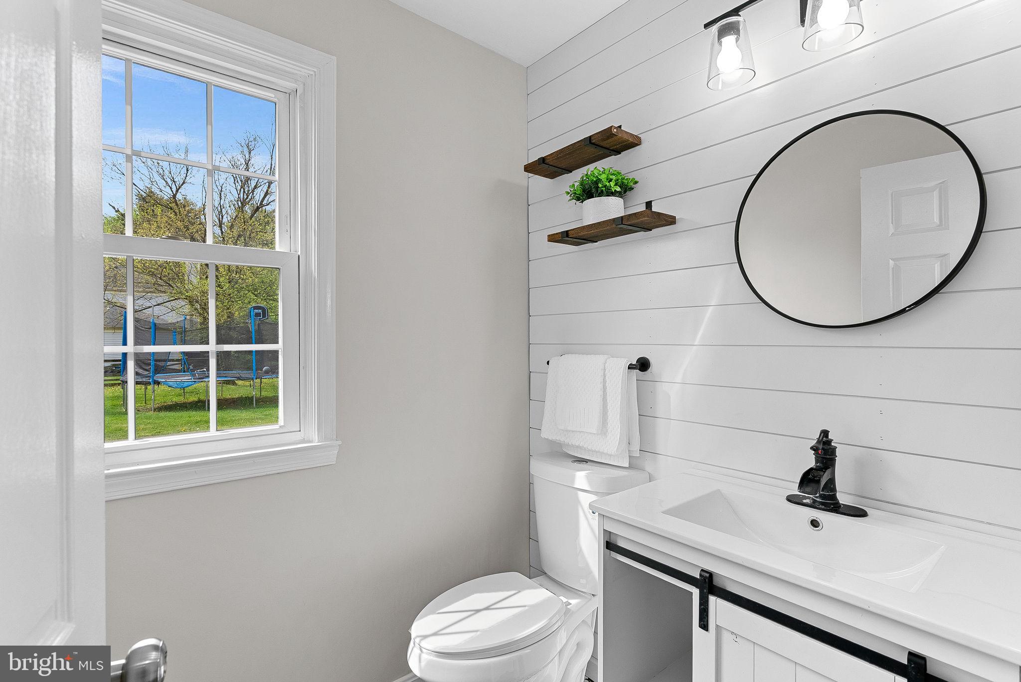 COUNTRYSIDE - Residential