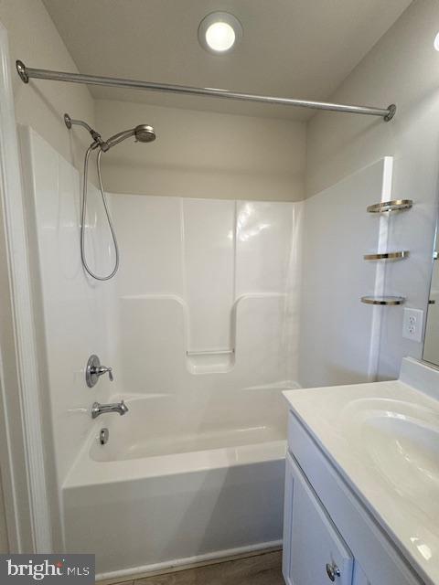 LAKESIDE - Residential