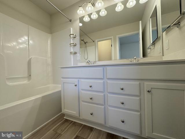 LAKESIDE - Residential