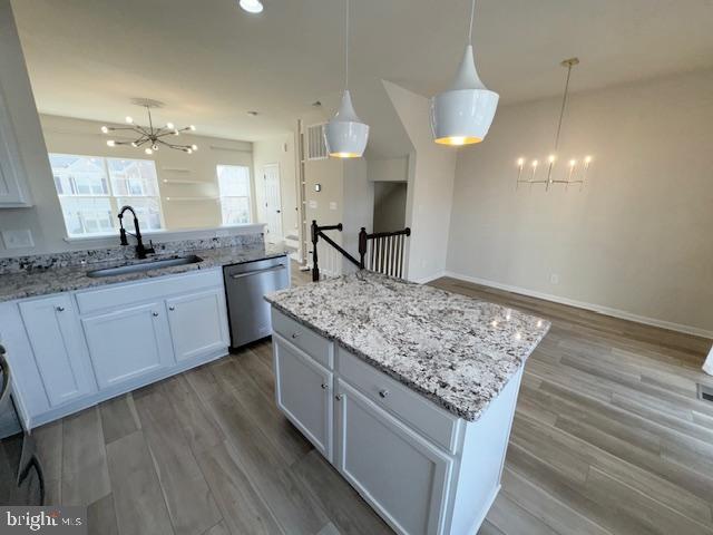 LAKESIDE - Residential