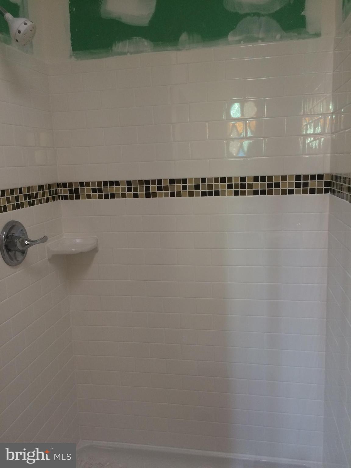 ROXBOROUGH - Residential Lease