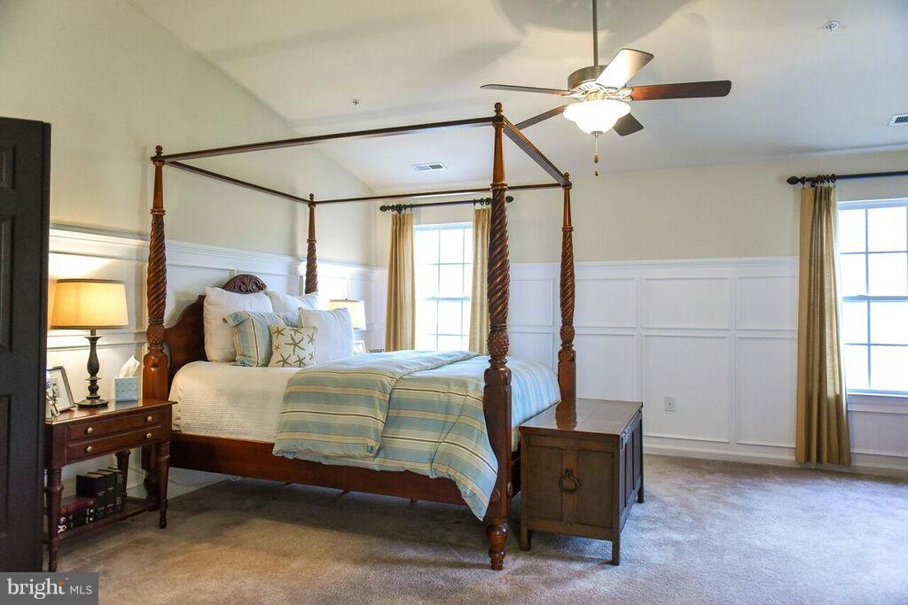 BEN OAKS - Residential