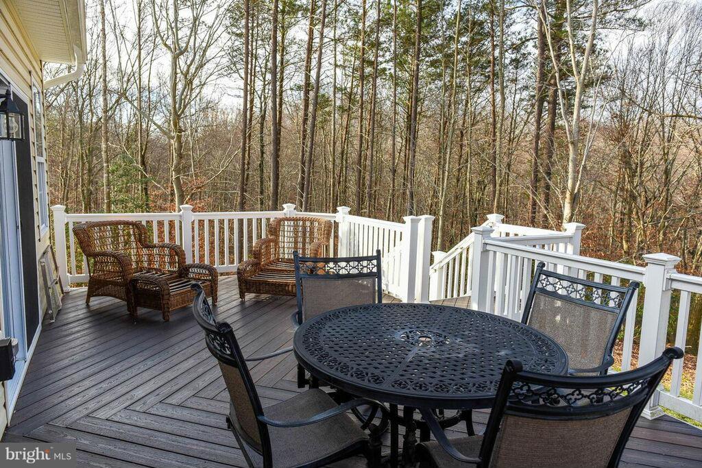 BEN OAKS - Residential