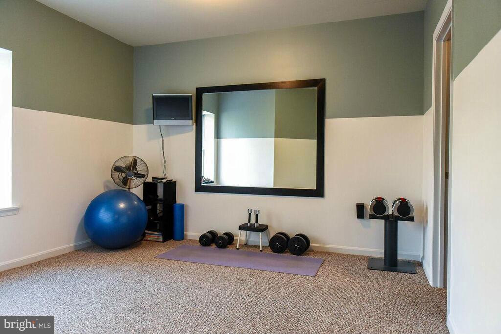 BEN OAKS - Residential