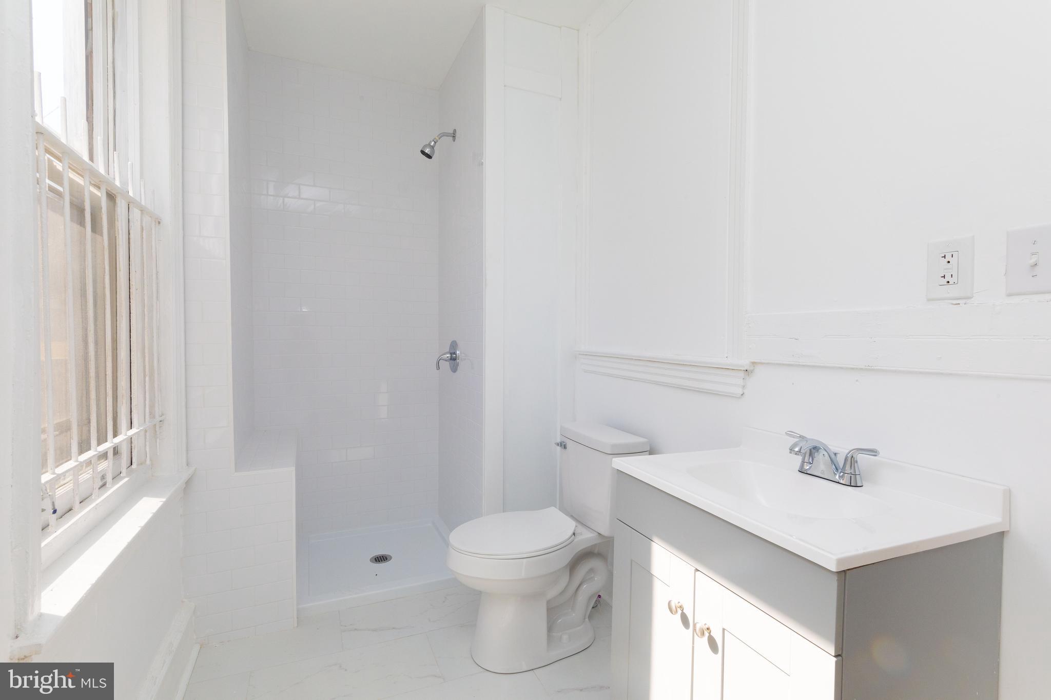 STRAWBERRY MANSION - Residential Income