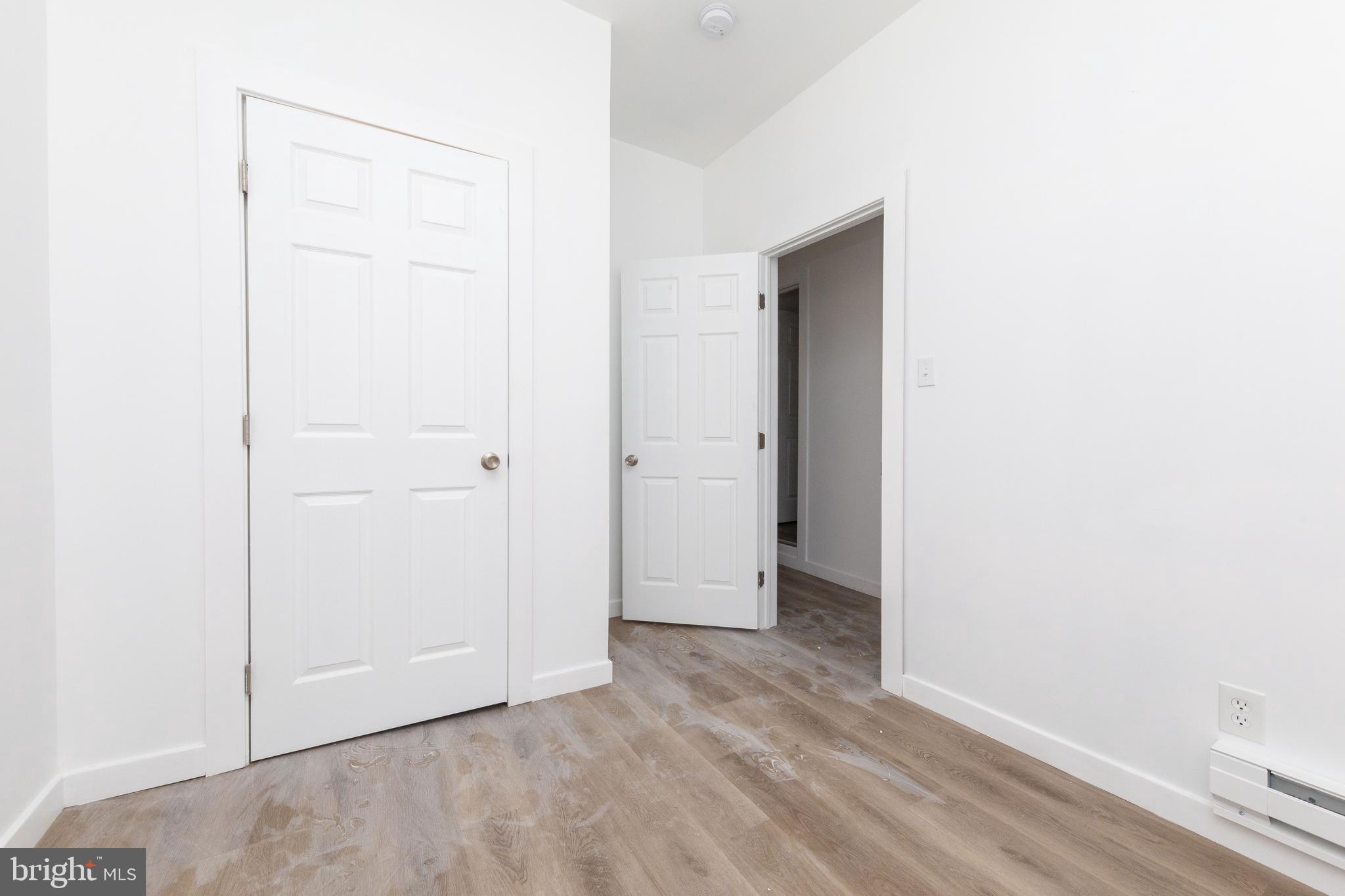 STRAWBERRY MANSION - Residential Income