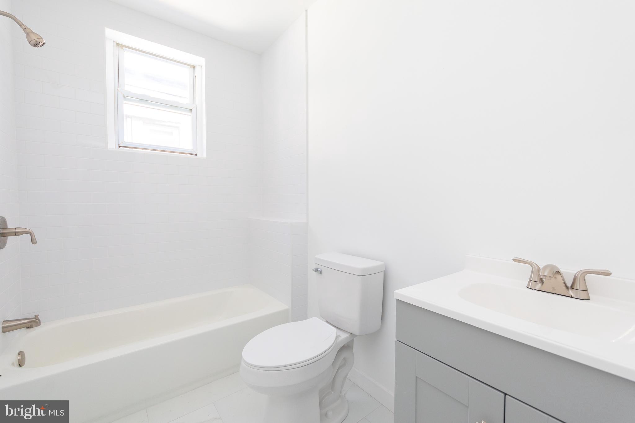 STRAWBERRY MANSION - Residential Income