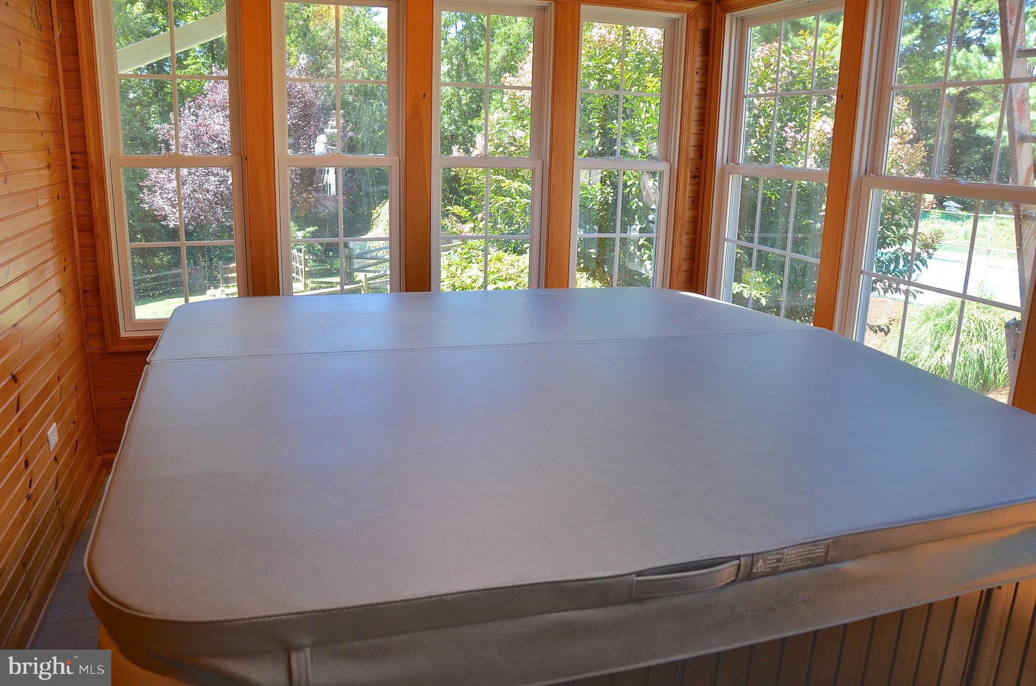 REGULARS - Residential Lease