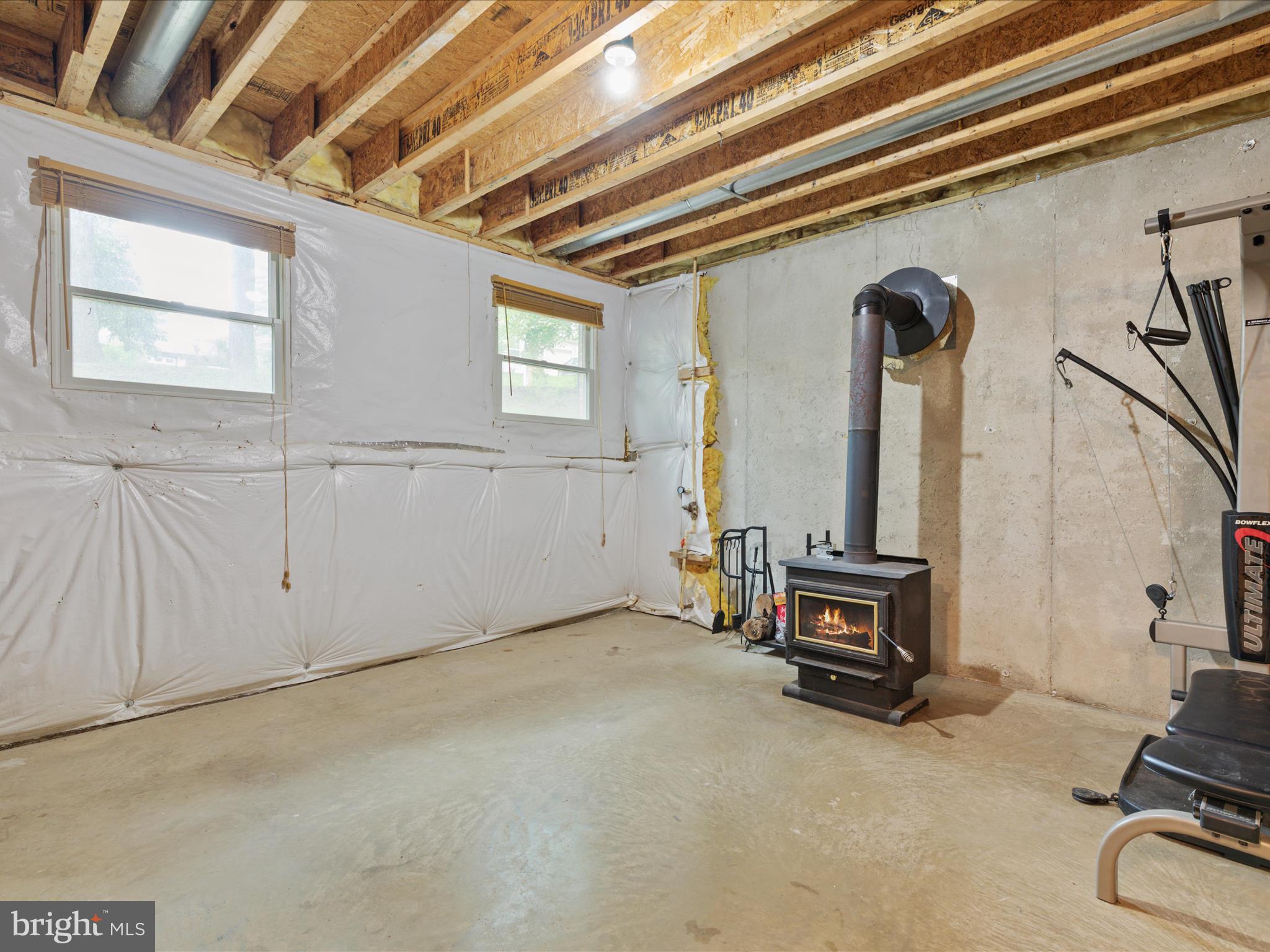 LAKE HOLIDAY ESTATES - Residential