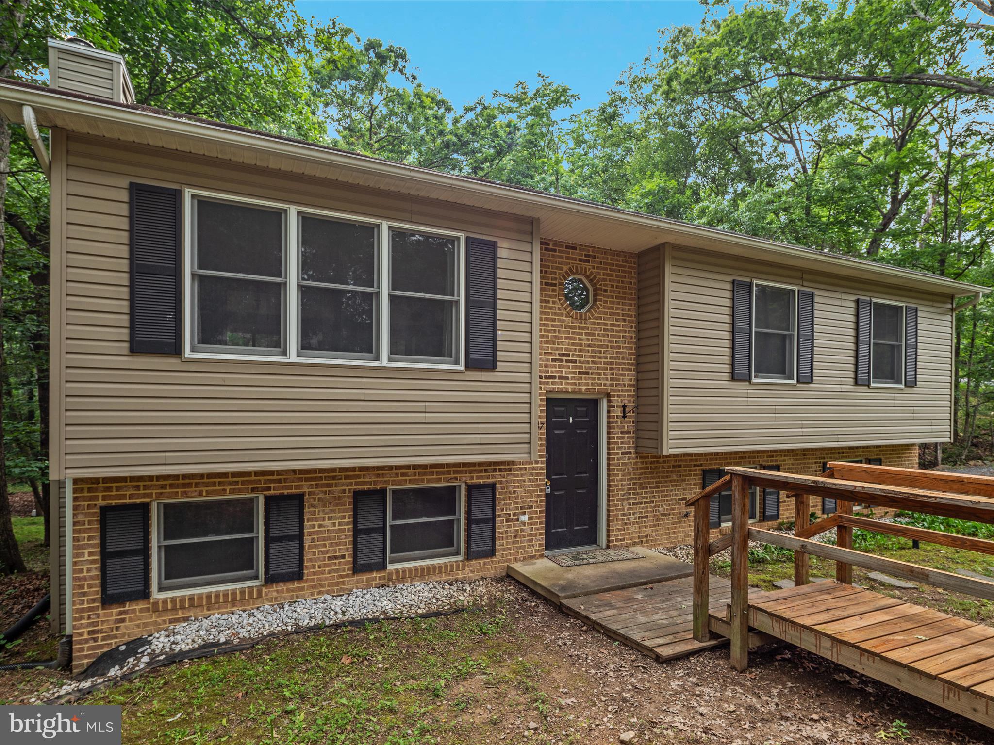 LAKE HOLIDAY ESTATES - Residential