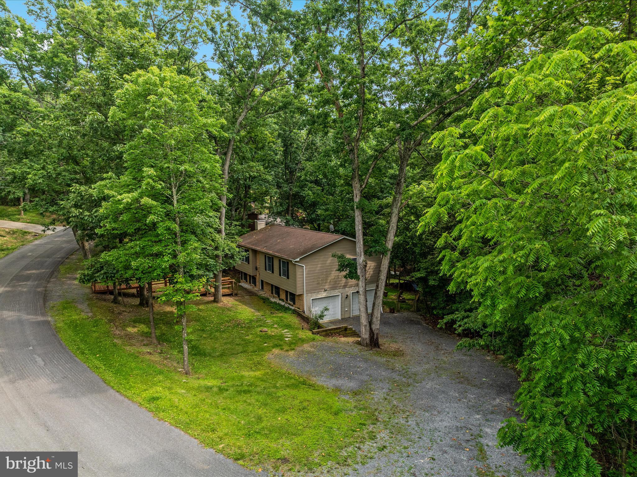 LAKE HOLIDAY ESTATES - Residential