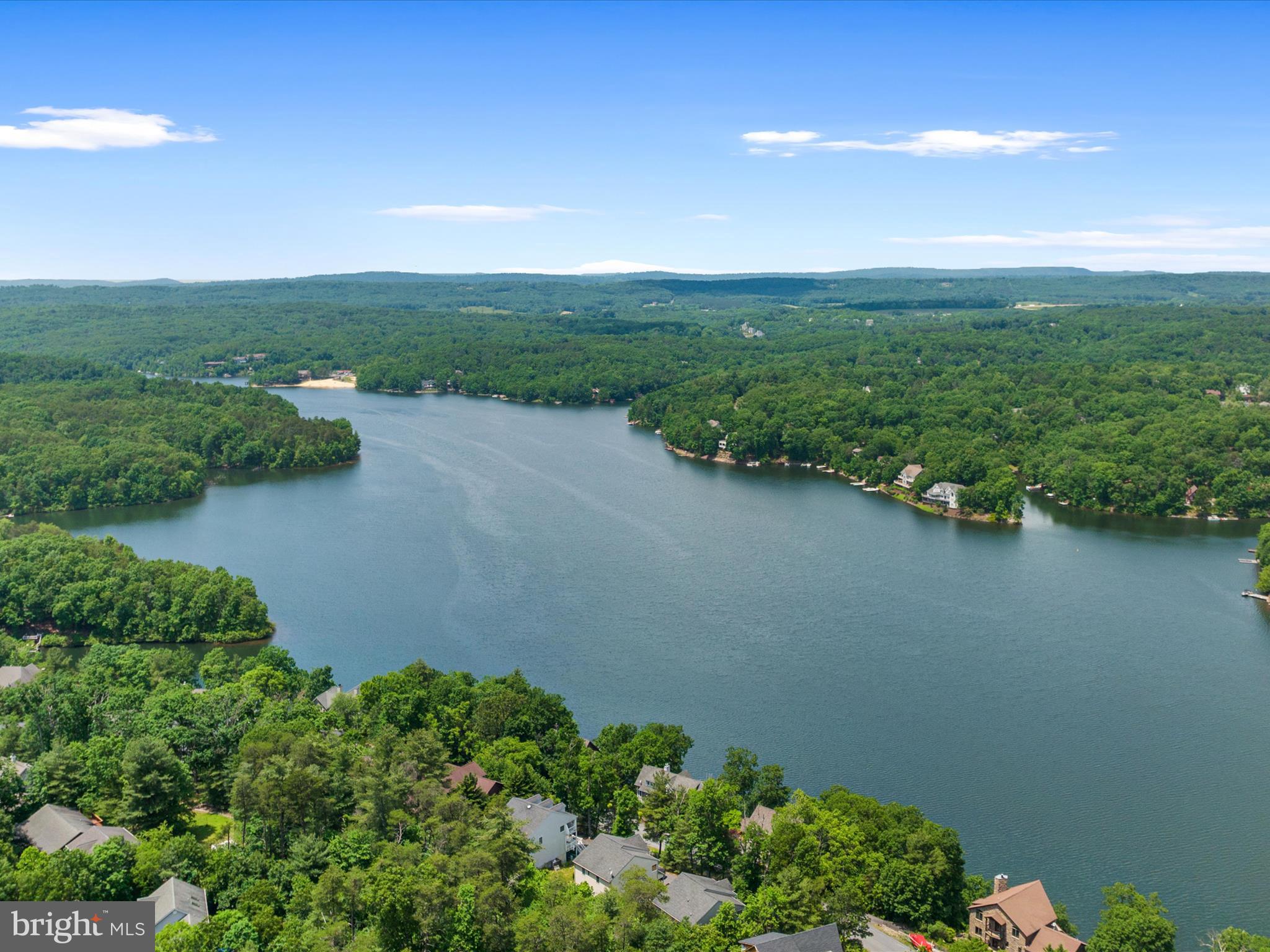 LAKE HOLIDAY ESTATES - Residential