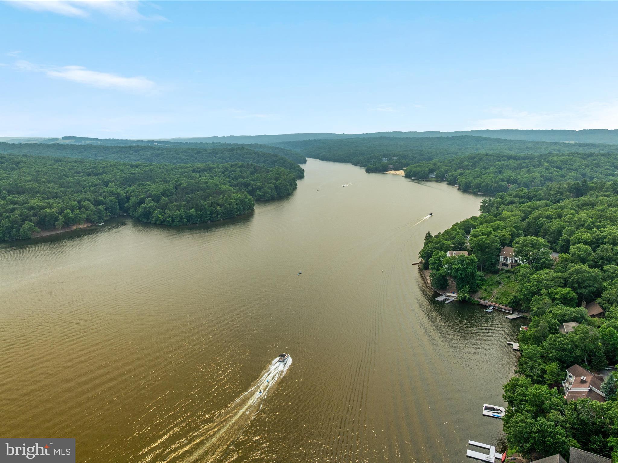 LAKE HOLIDAY ESTATES - Residential